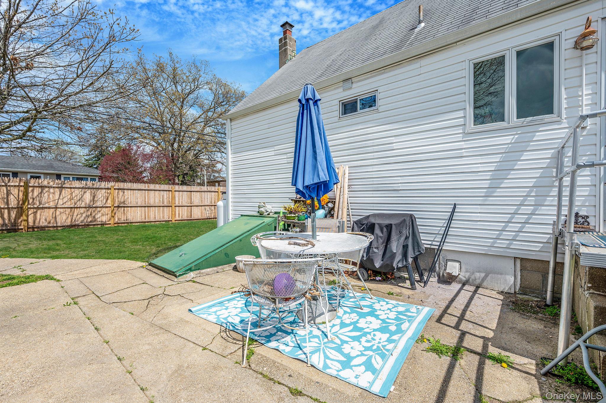 130 Lafayette Road Property Photo 25