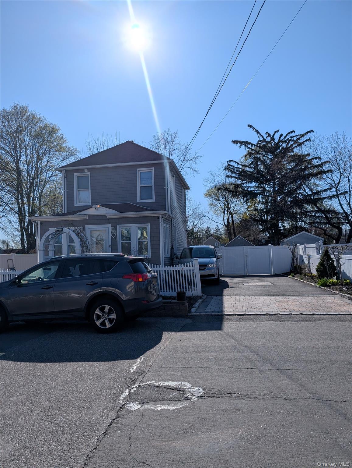 42 3rd Avenue Property Photo 1