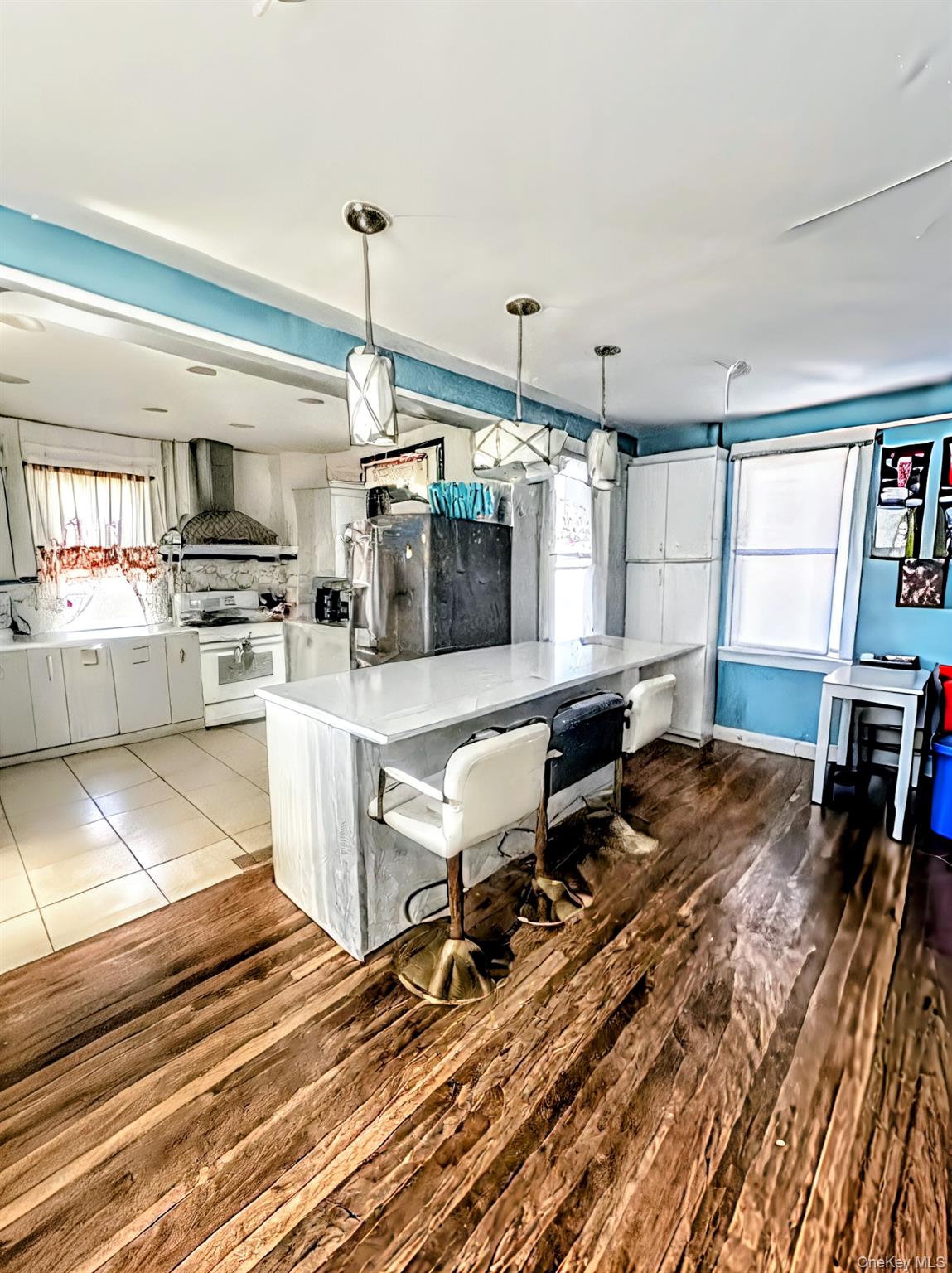 42 3rd Avenue Property Photo 7