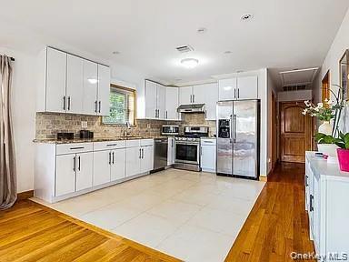 6-12 125th Street Property Photo 2