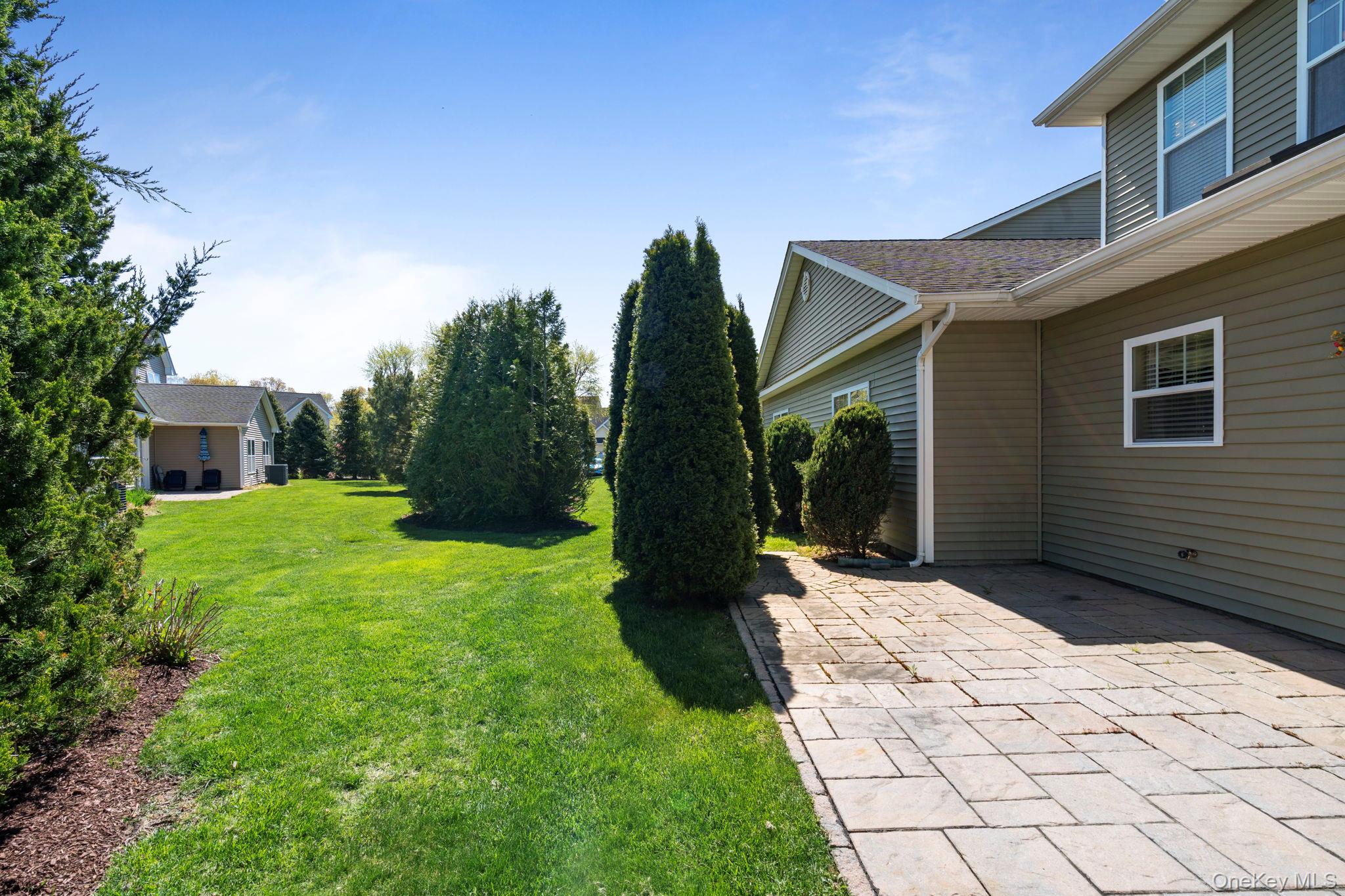 156 Stoneleigh Drive Property Photo 29