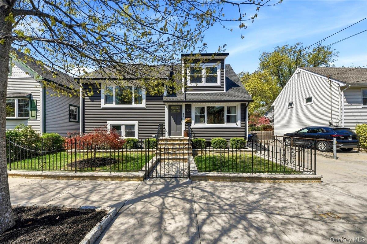 93 Fordham Street Property Photo 2