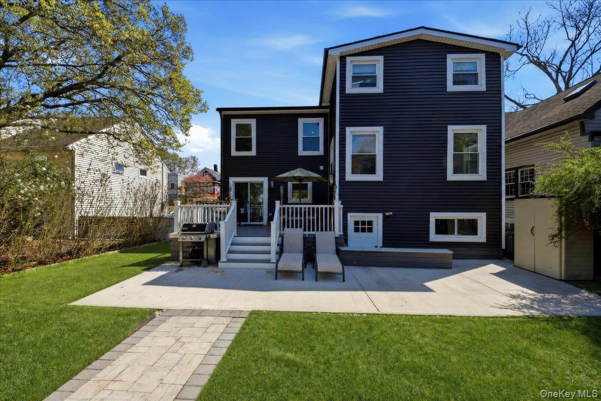93 Fordham Street Property Photo 5