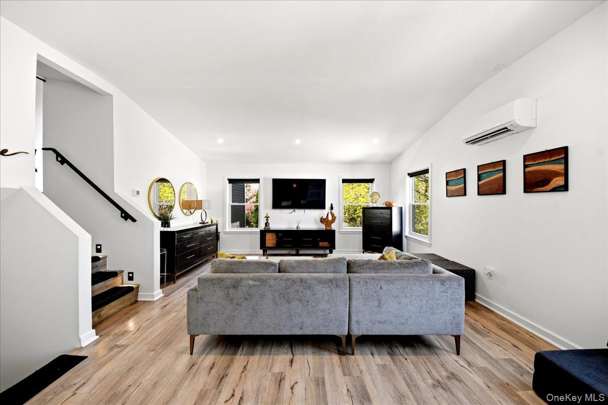 93 Fordham Street Property Photo 14