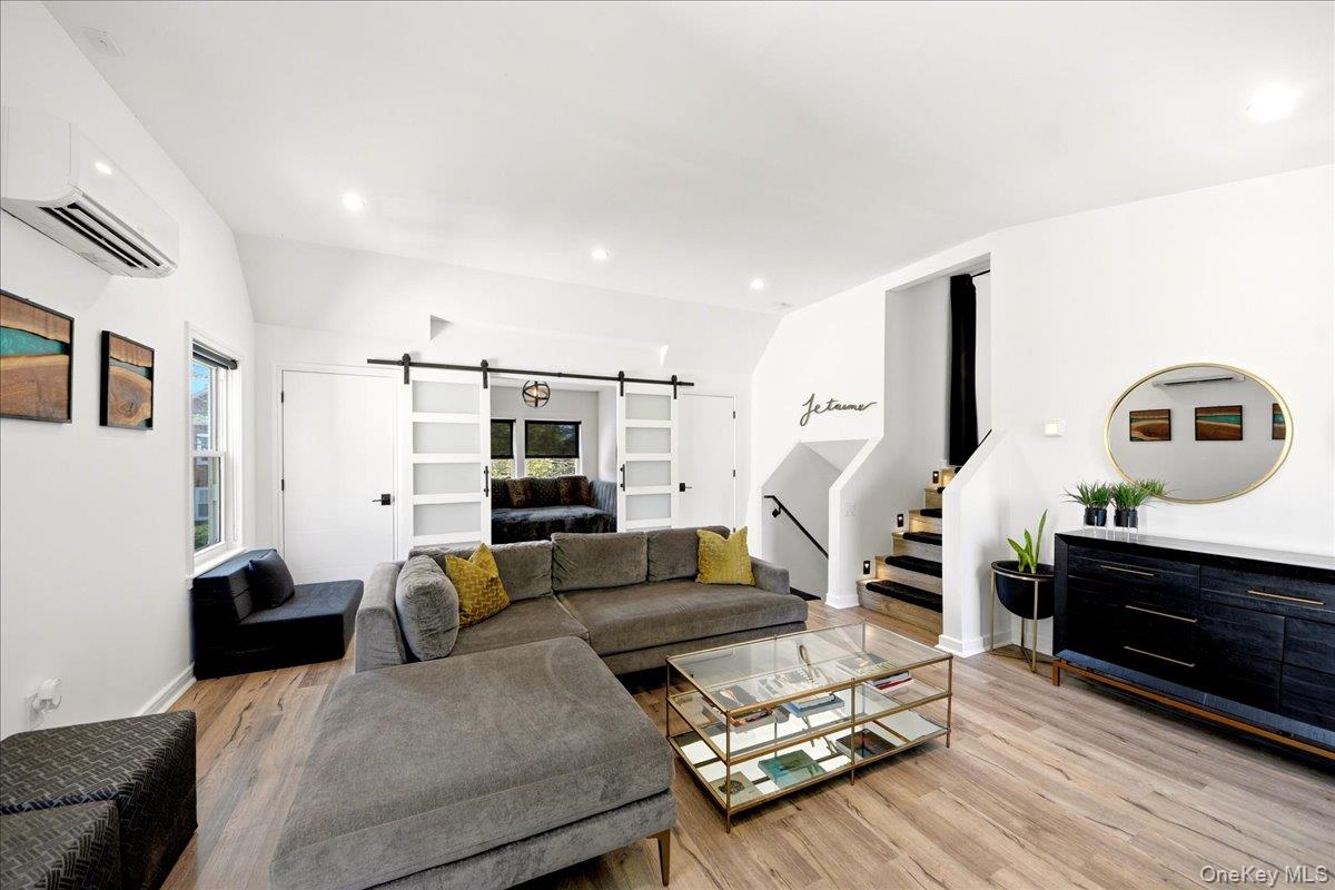 93 Fordham Street Property Photo 15
