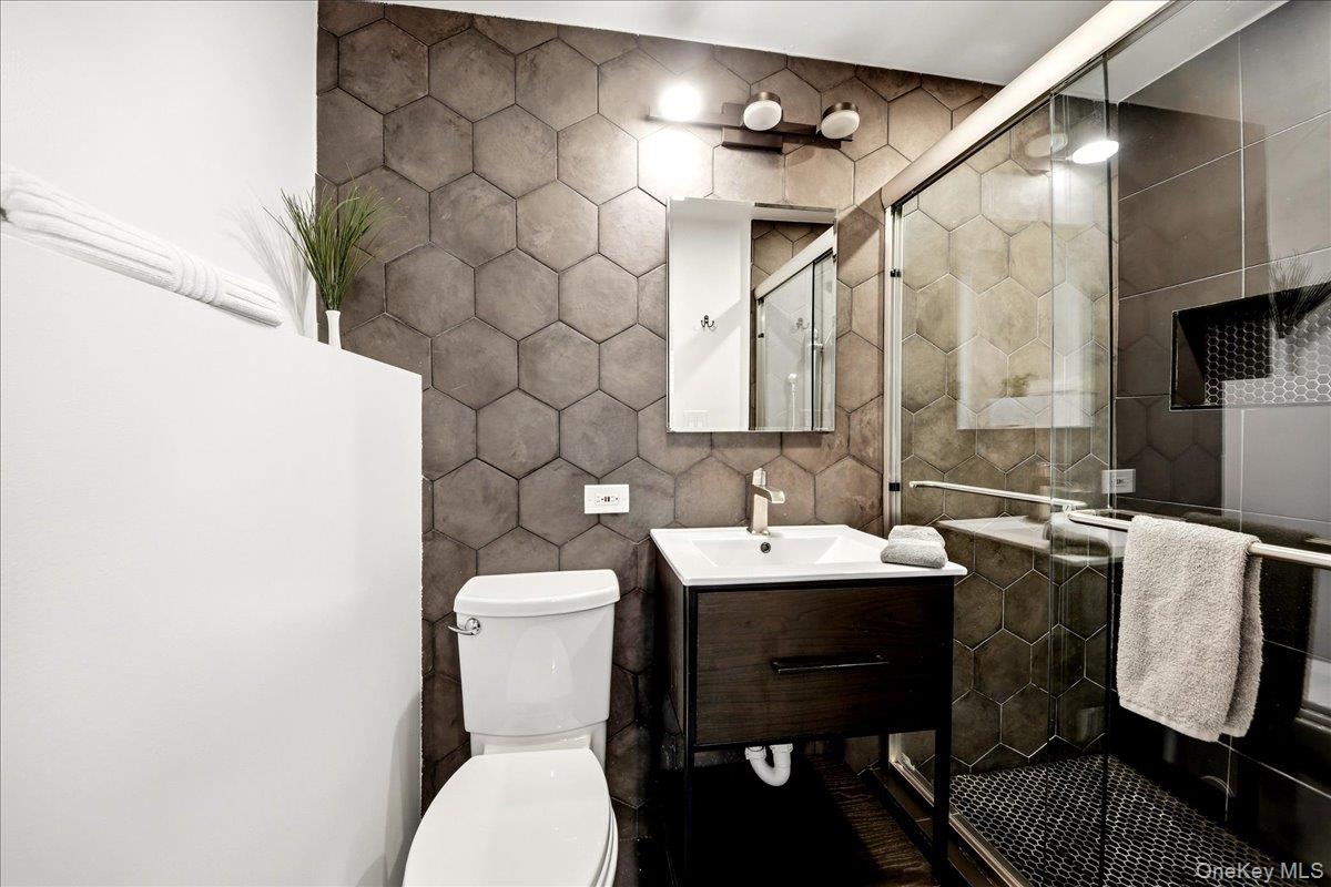 93 Fordham Street Property Photo 33