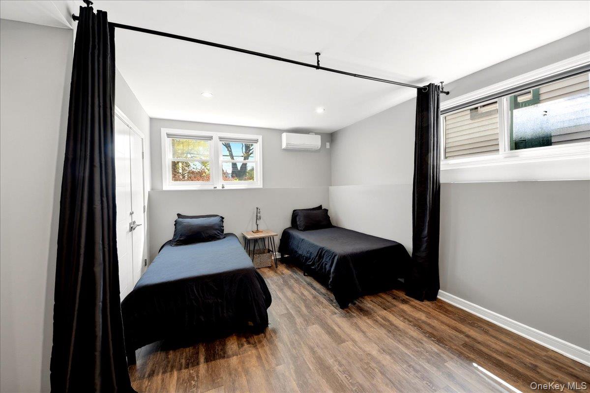 93 Fordham Street Property Photo 37