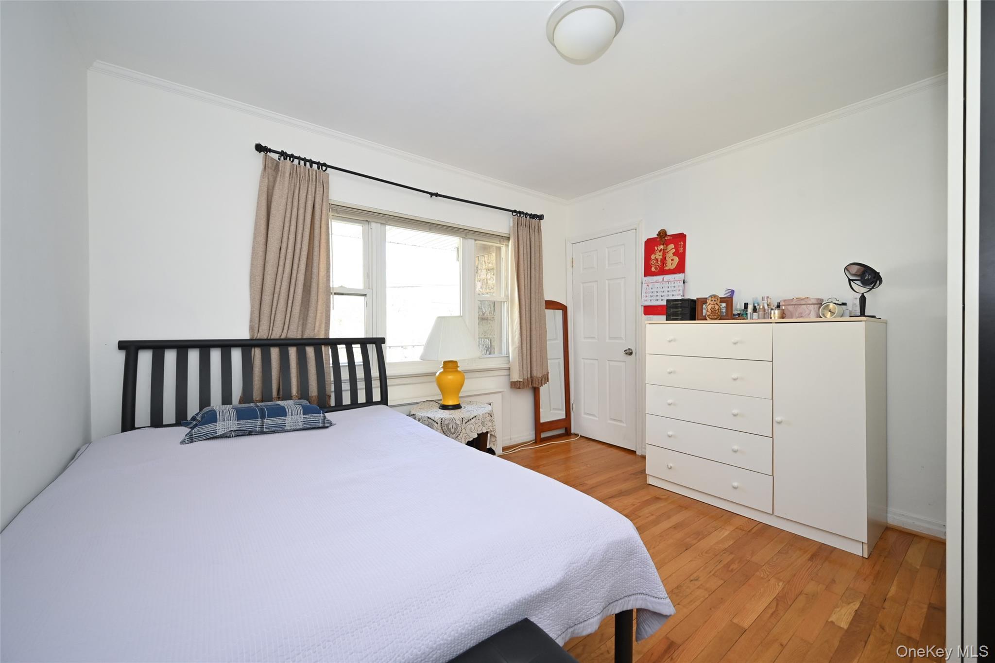 223-14 Kingsbury Avenue Property Photo 10