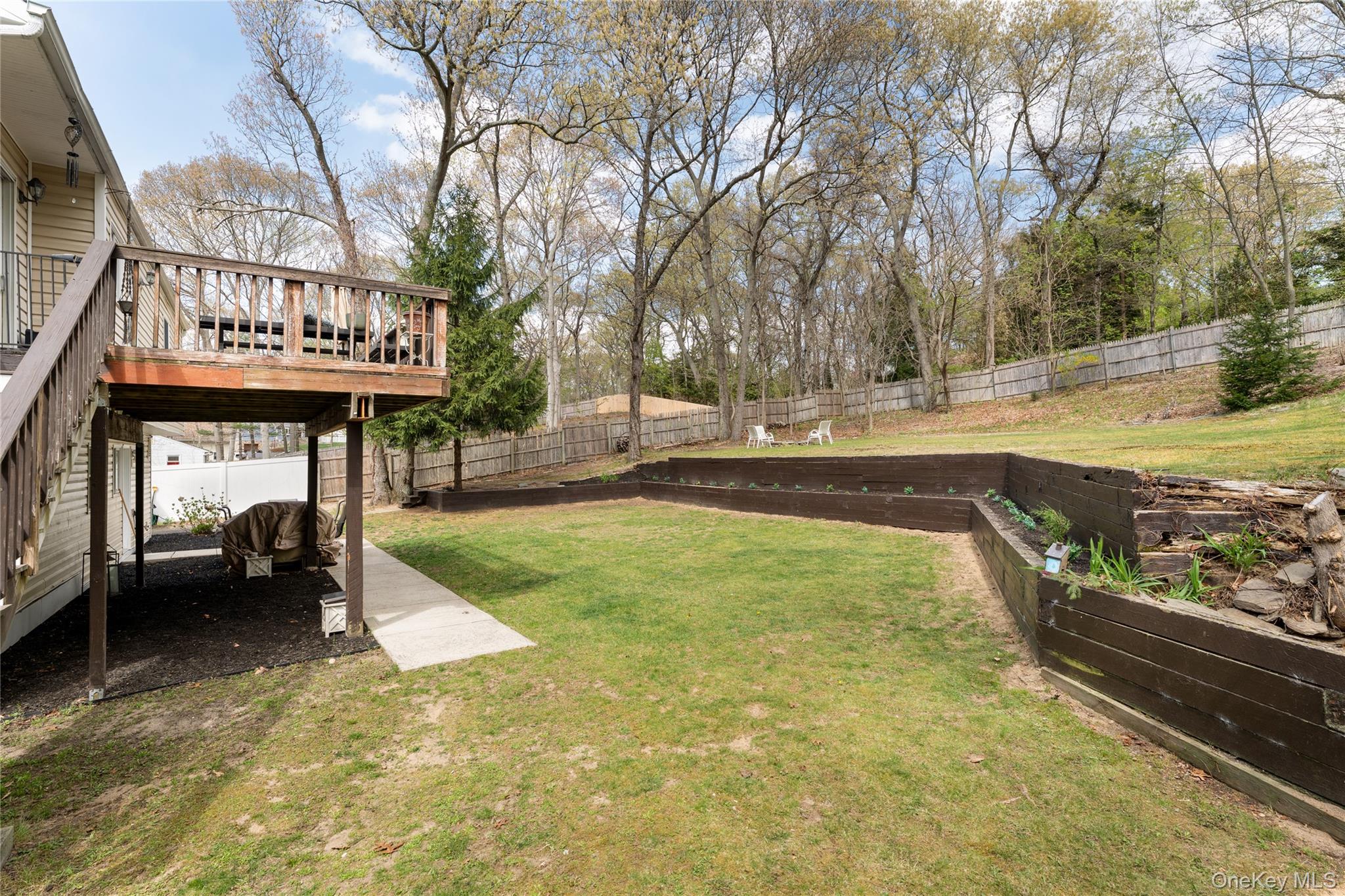 591 Meadow Road Property Photo 10