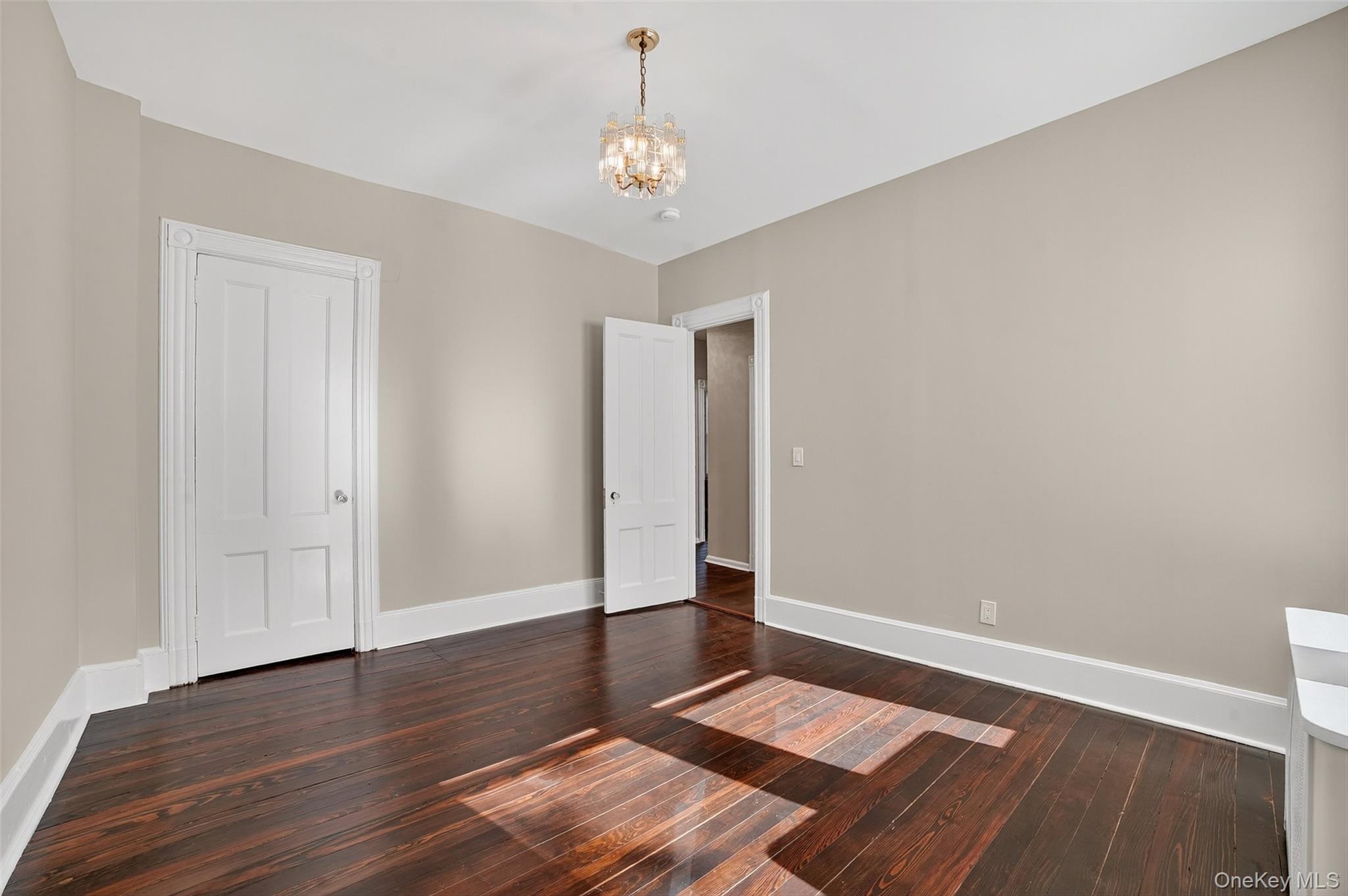 81 Woodland Avenue Property Photo 11