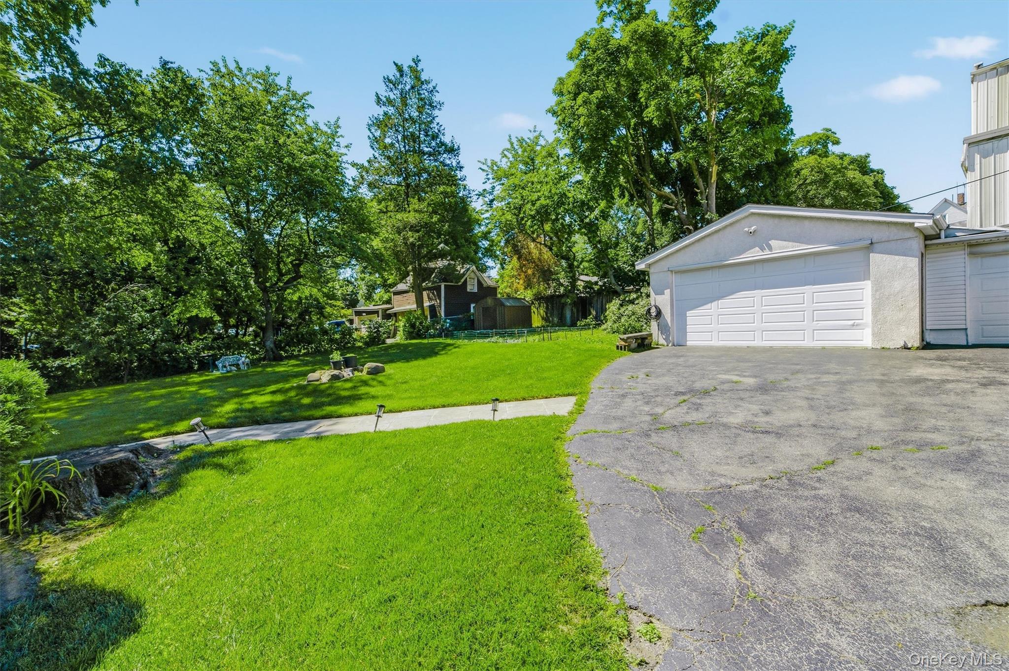 81 Woodland Avenue Property Photo 43