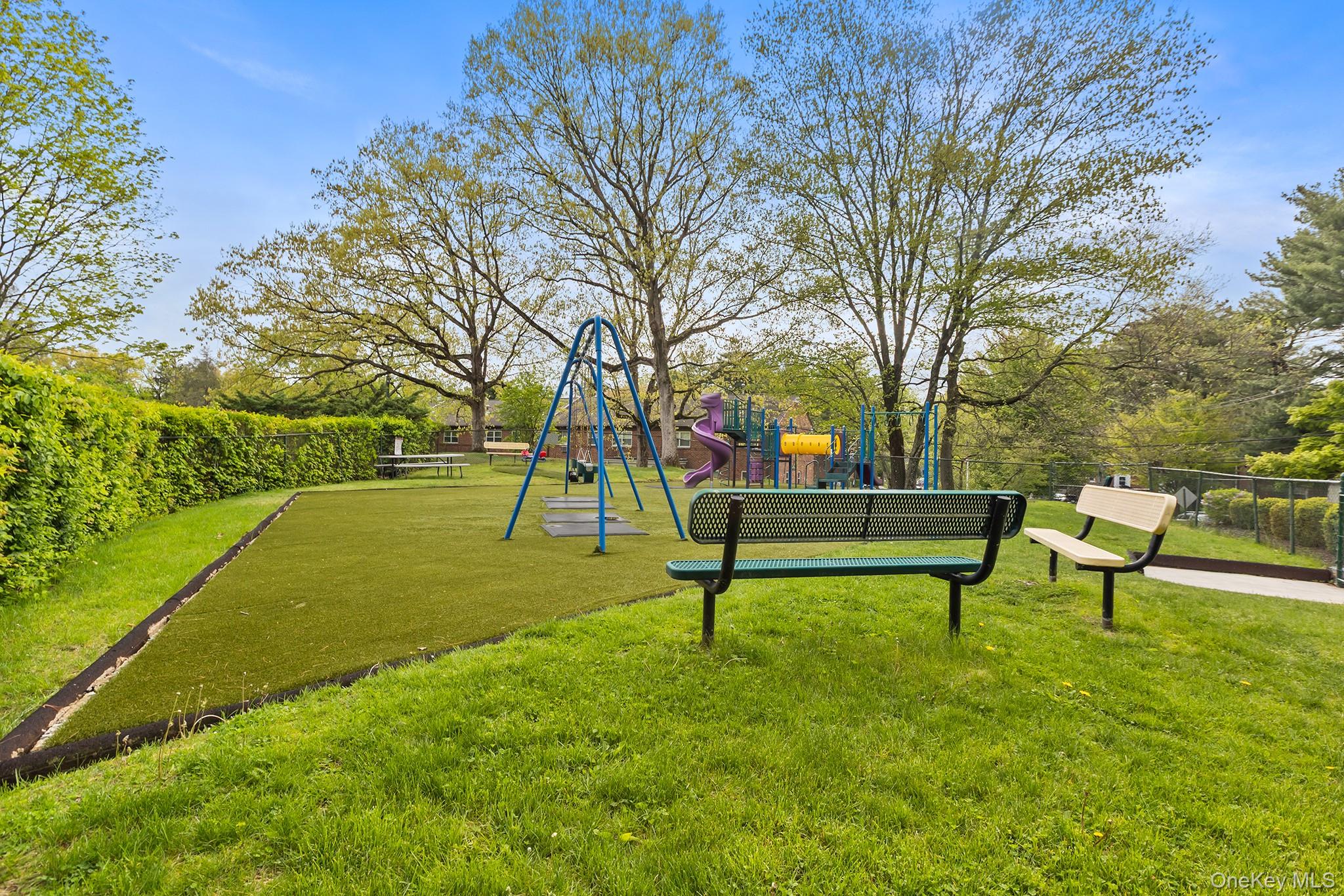 37 Fieldstone B1 Property Photo 14