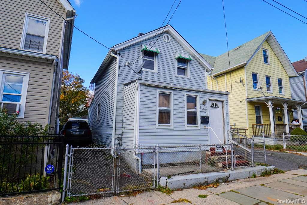 128 N 7th Avenue Property Photo 2