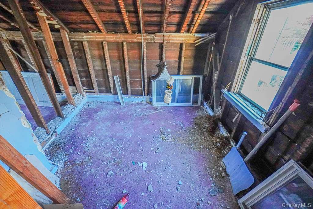 128 N 7th Avenue Property Photo 10