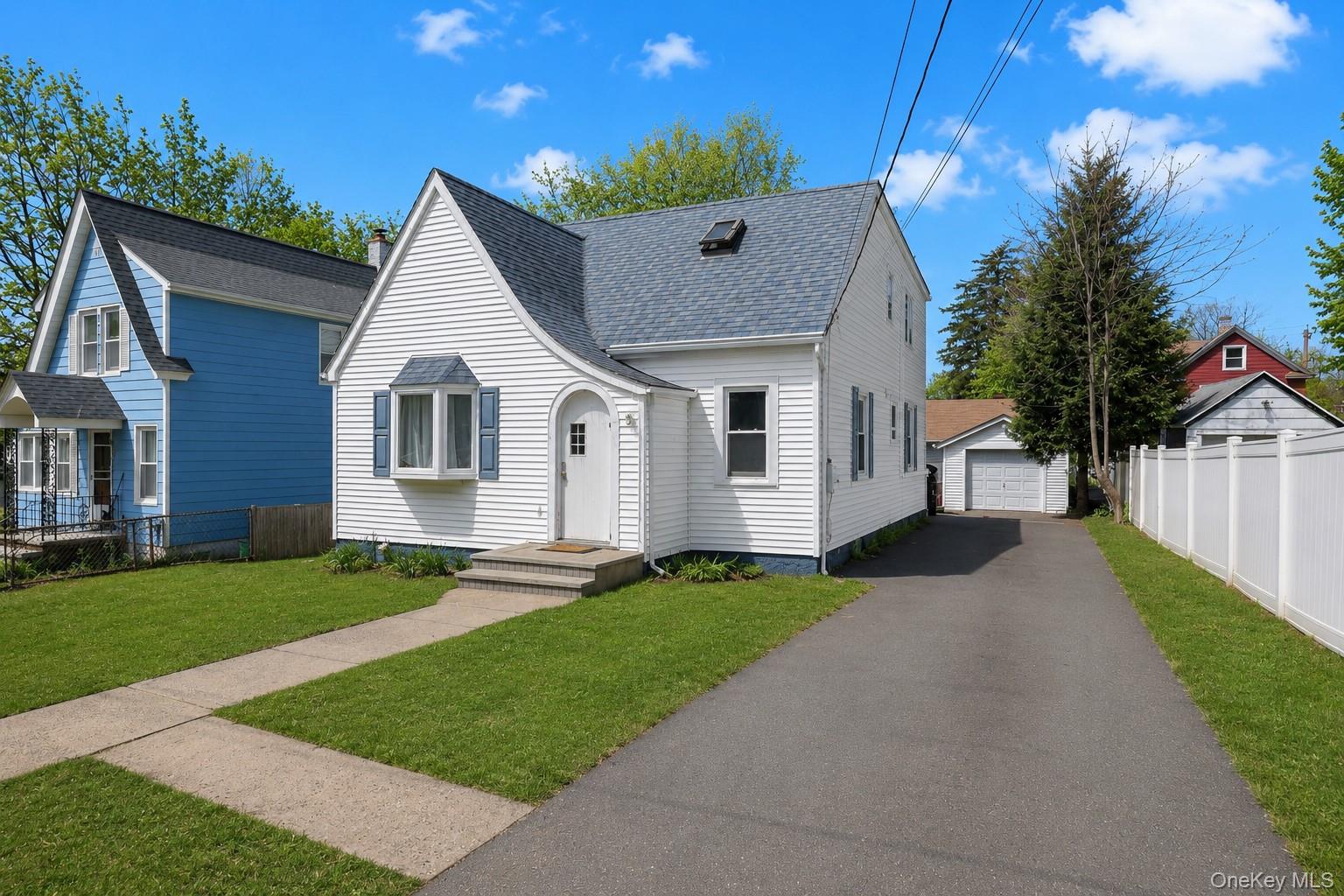6 Willow Avenue Property Photo 2