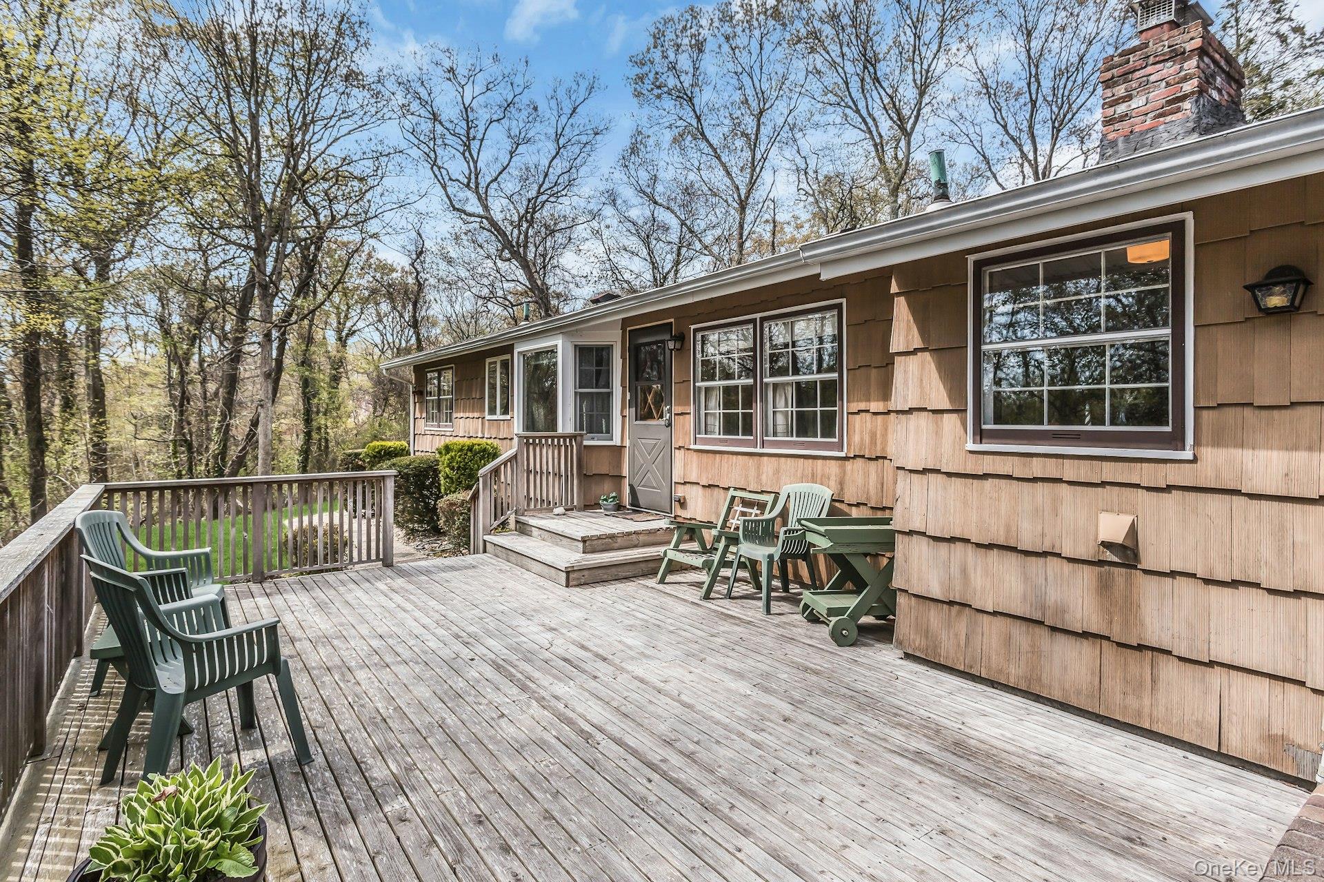 16 Buckingham Drive Property Photo 28