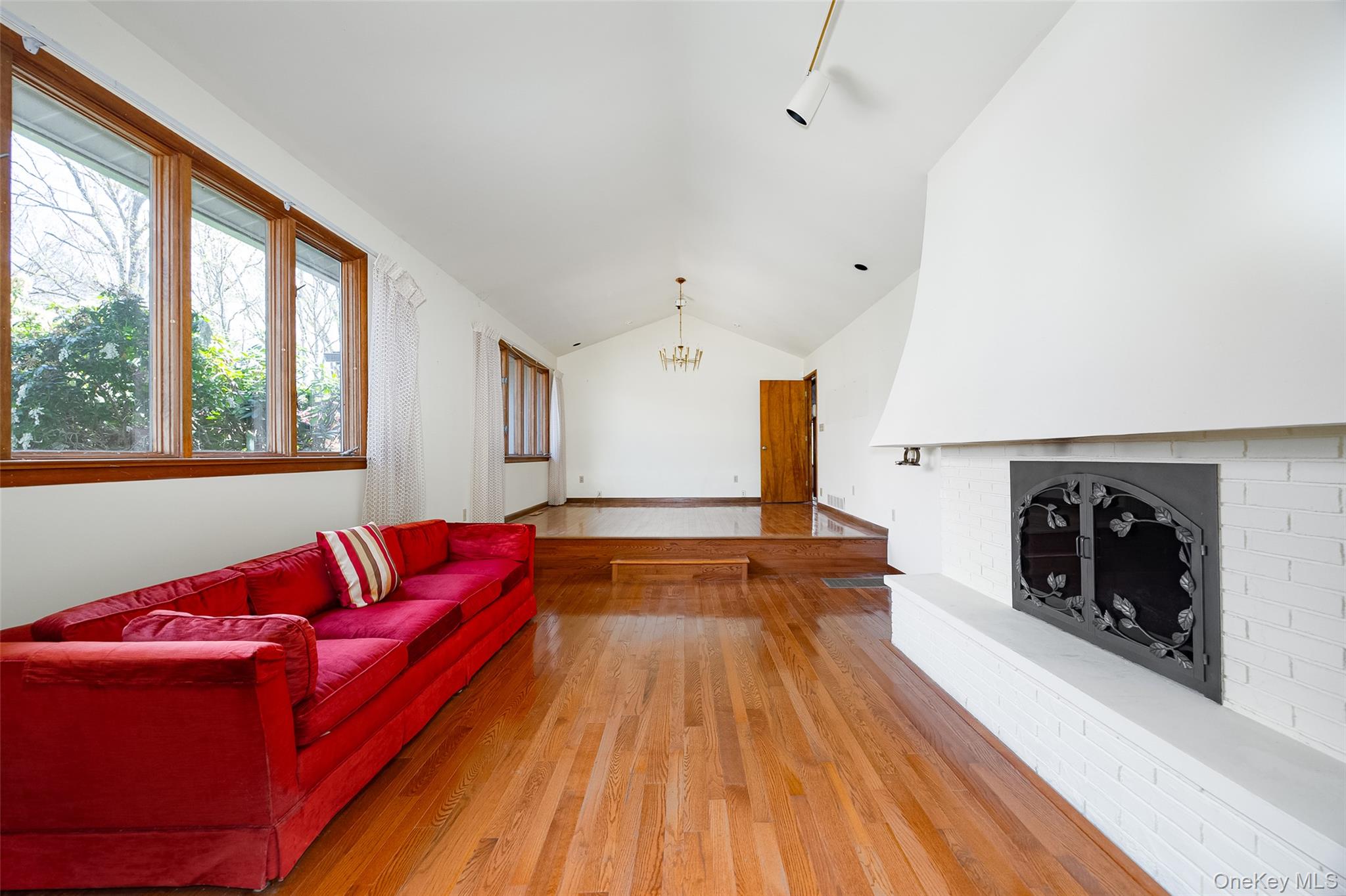 6 King Road Property Photo 5