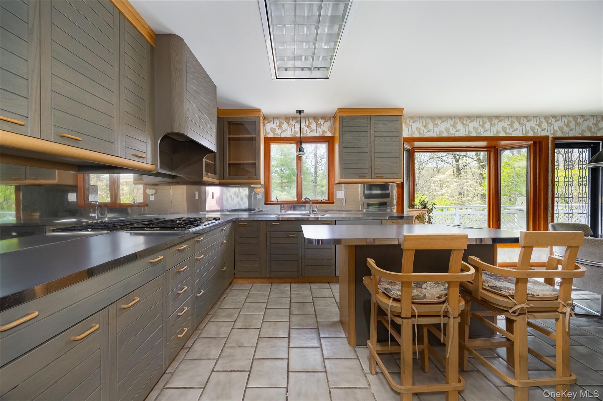 6 King Road Property Photo 6