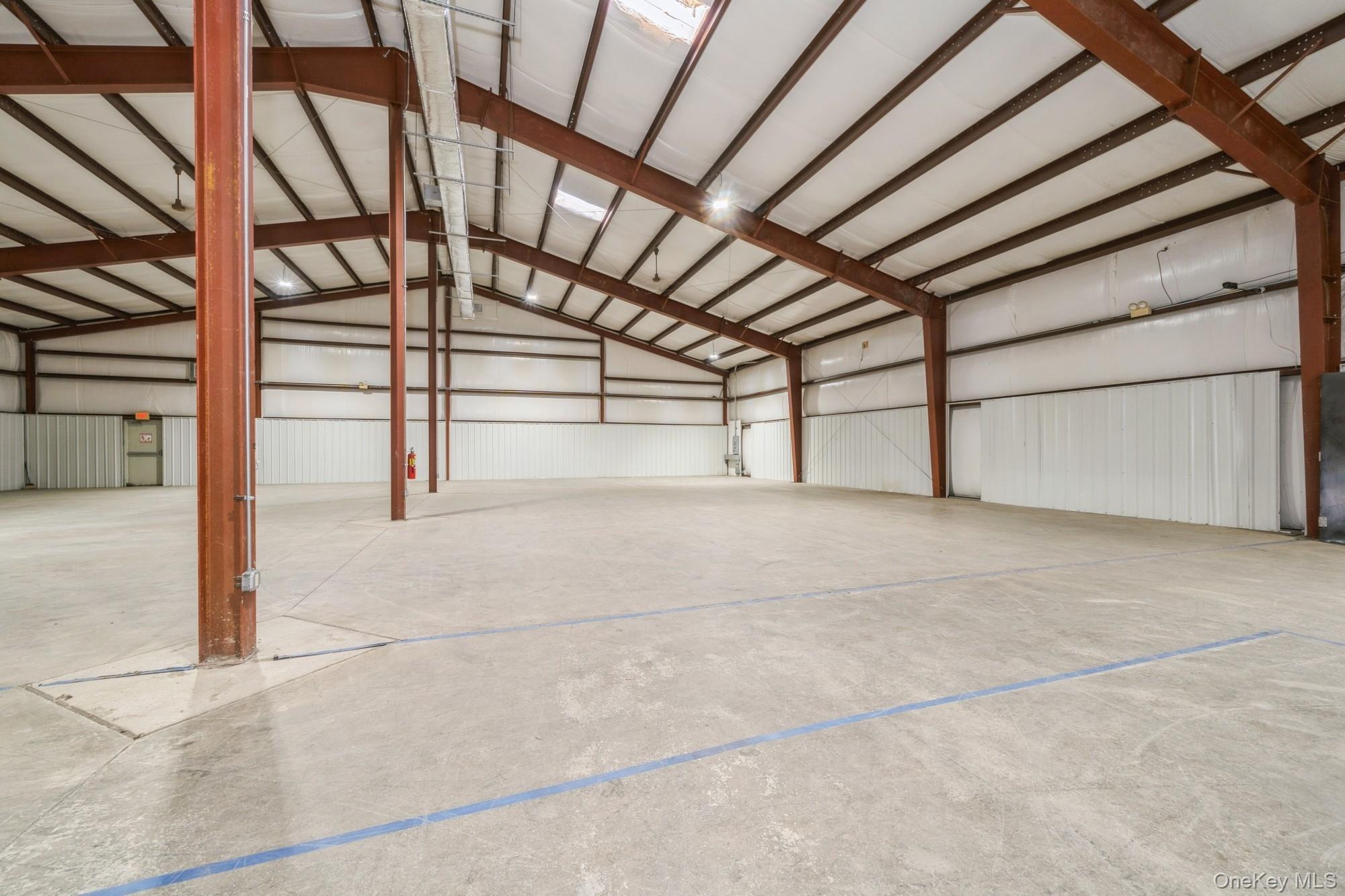 41 Elkay Drive Property Photo 12