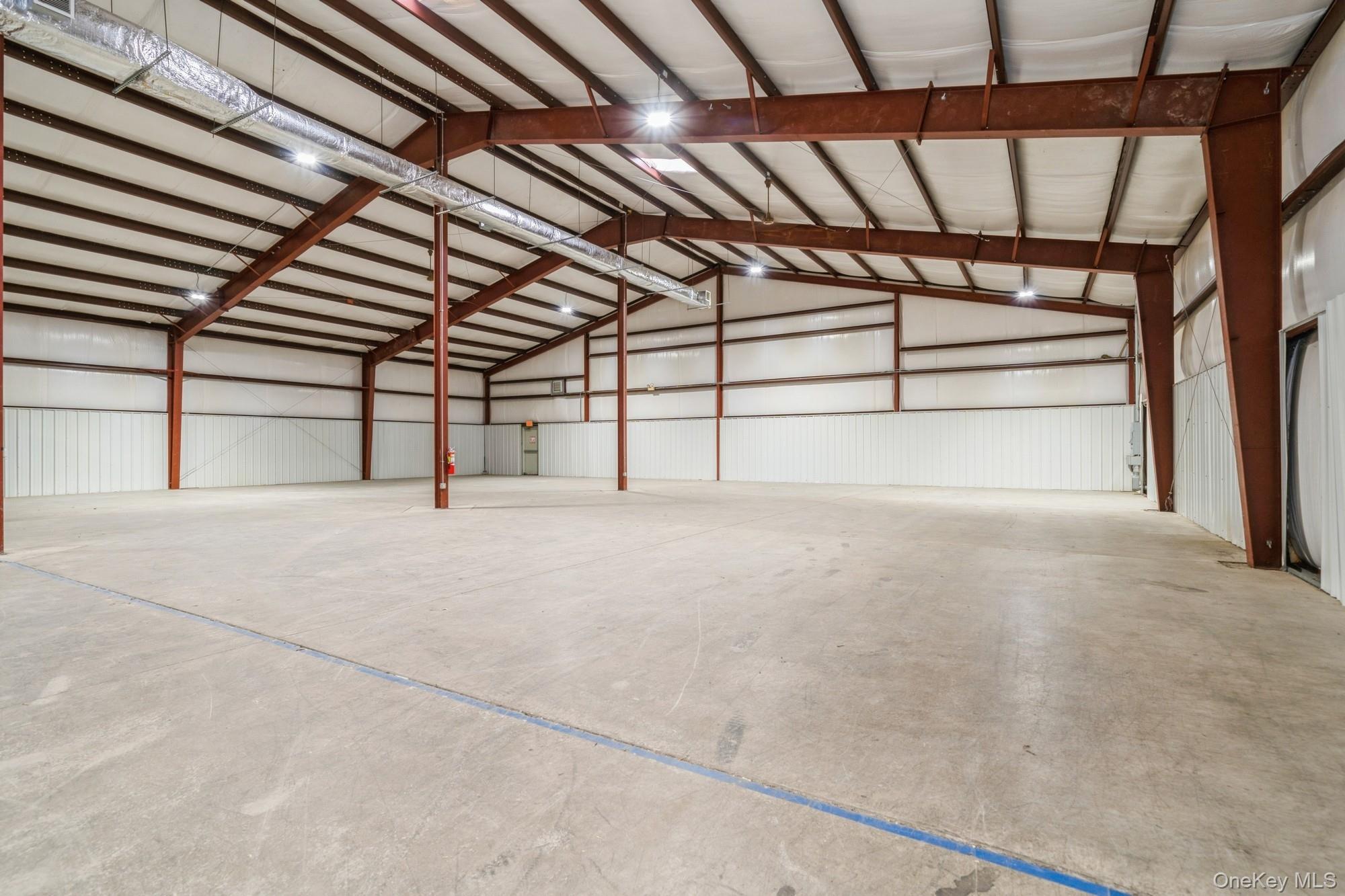 41 Elkay Drive Property Photo 14