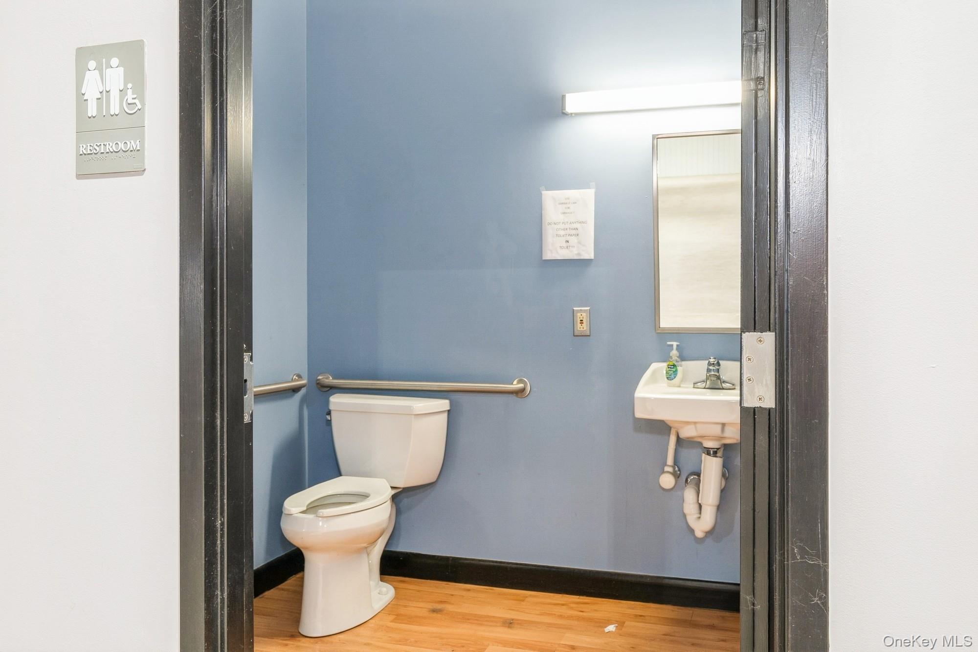 41 Elkay Drive Property Photo 26