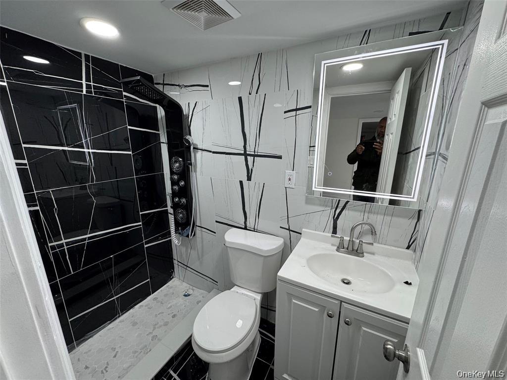 9303 Avenue K Avenue Property Photo 10