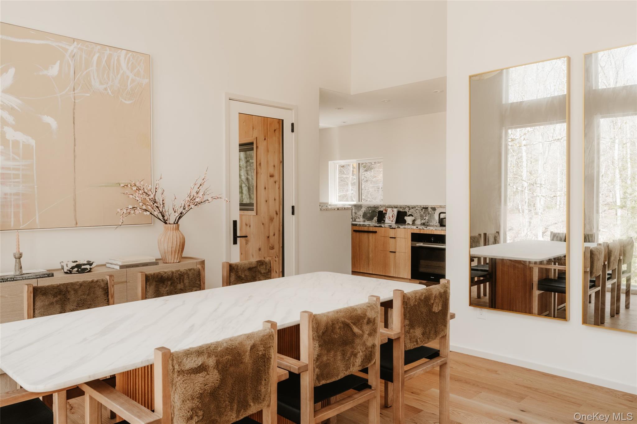 332 Mohonk Road Property Photo 11