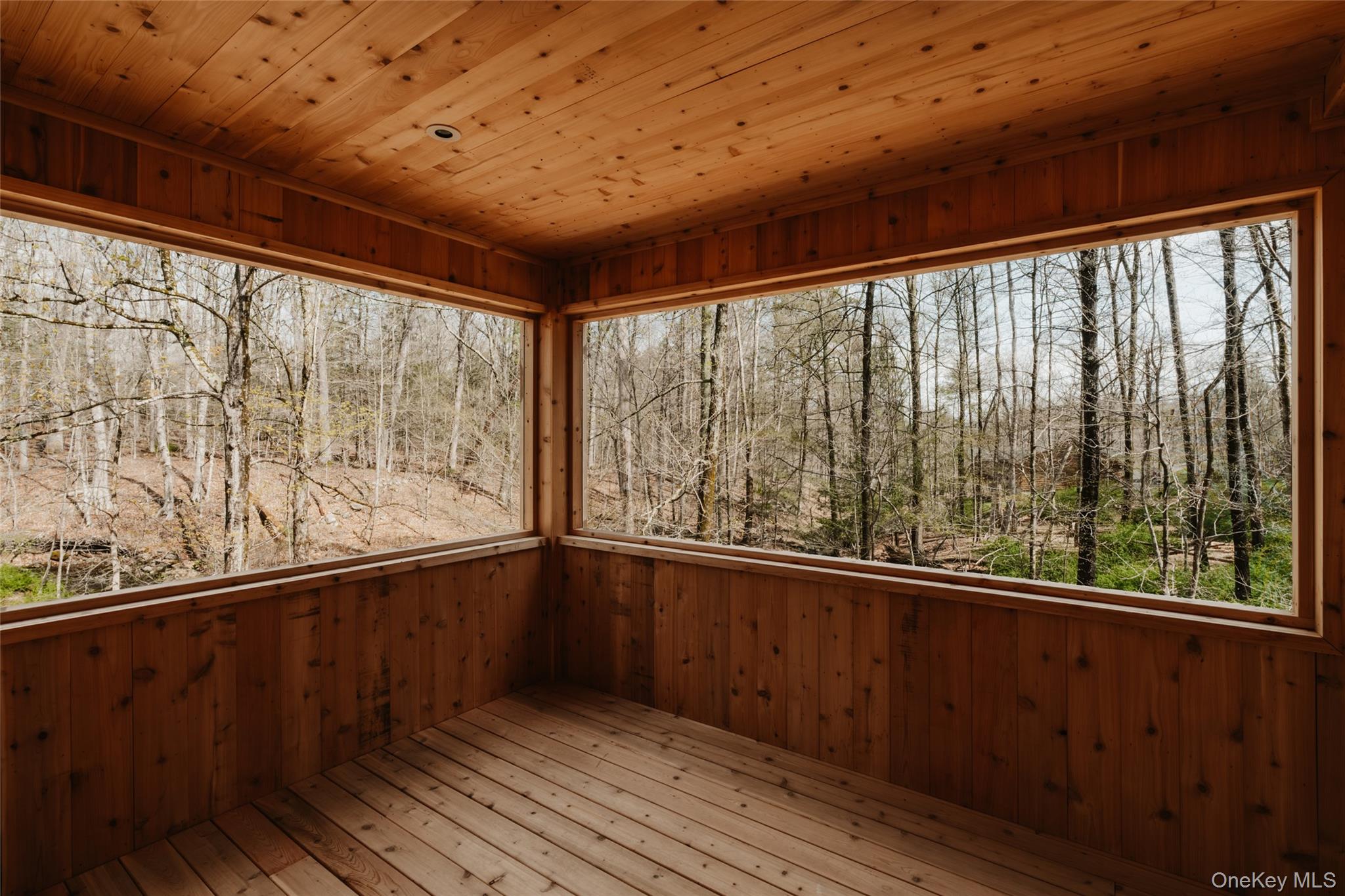 332 Mohonk Road Property Photo 13