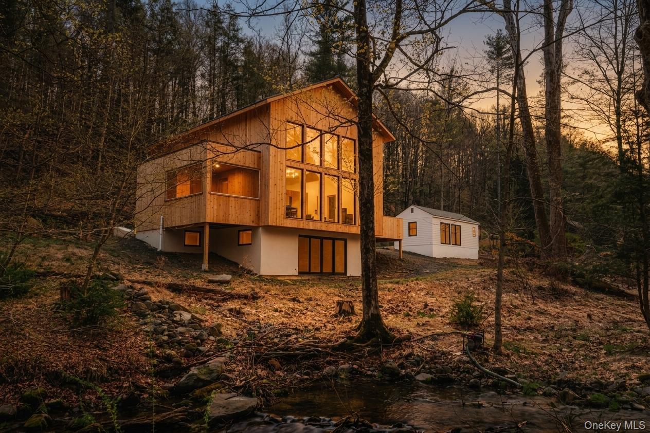 332 Mohonk Road Property Photo 34