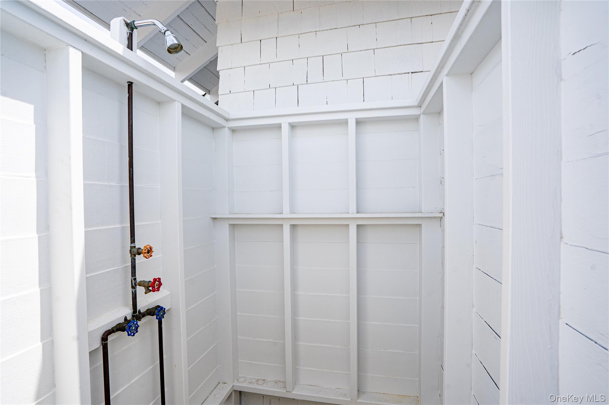106 West Walk Property Photo 32