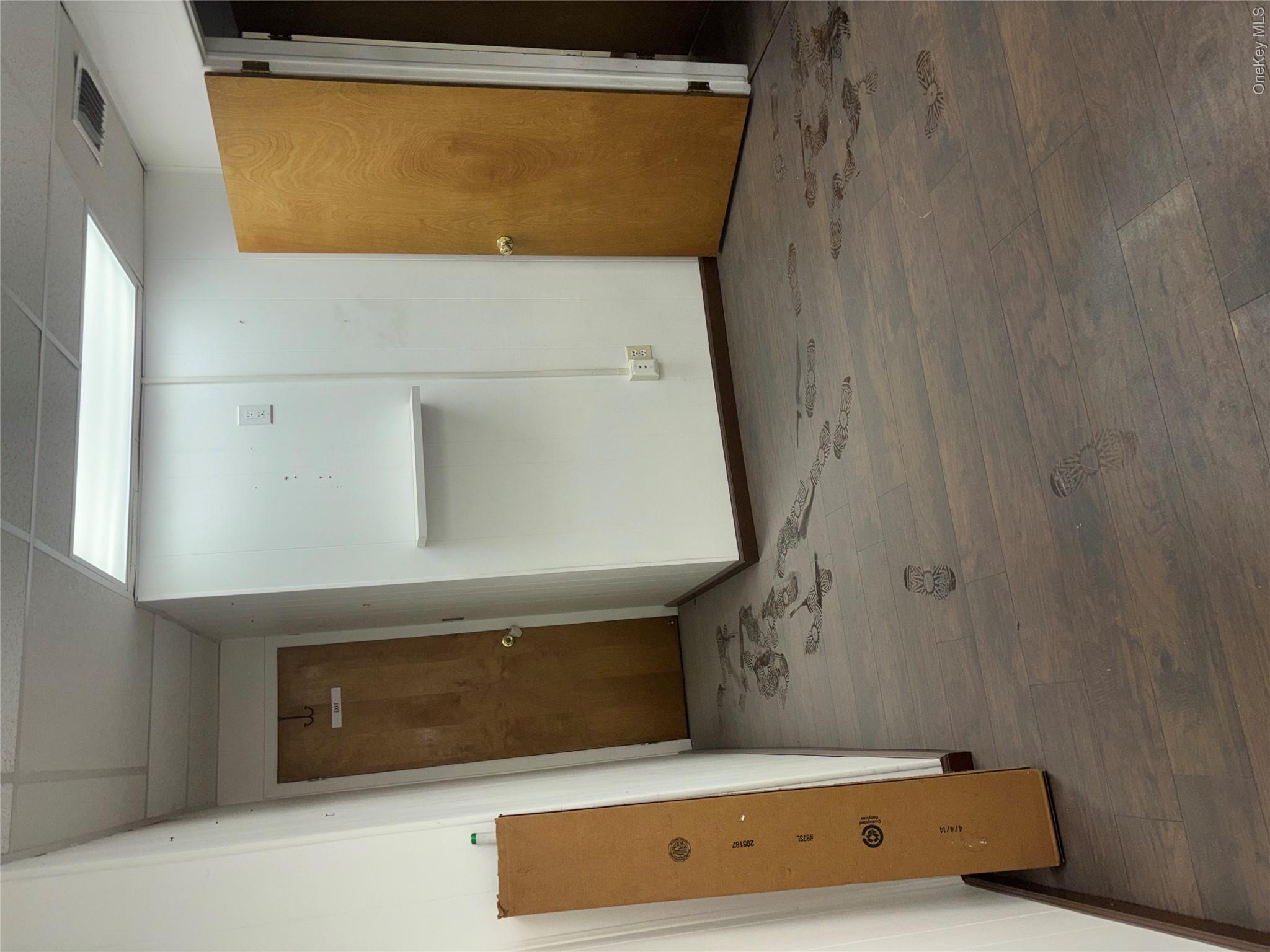 145 New Hyde Park Road 139 Property Photo 6
