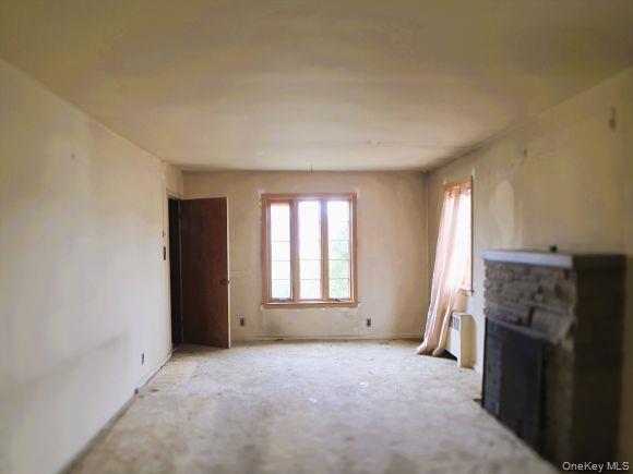 3231 Waterbury Avenue Property Photo 2