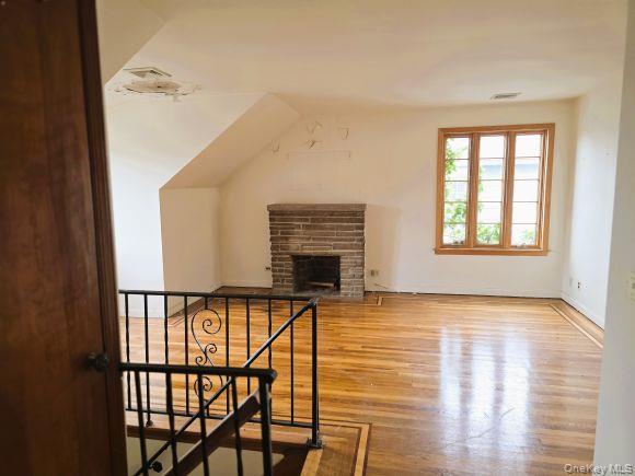 3231 Waterbury Avenue Property Photo 12