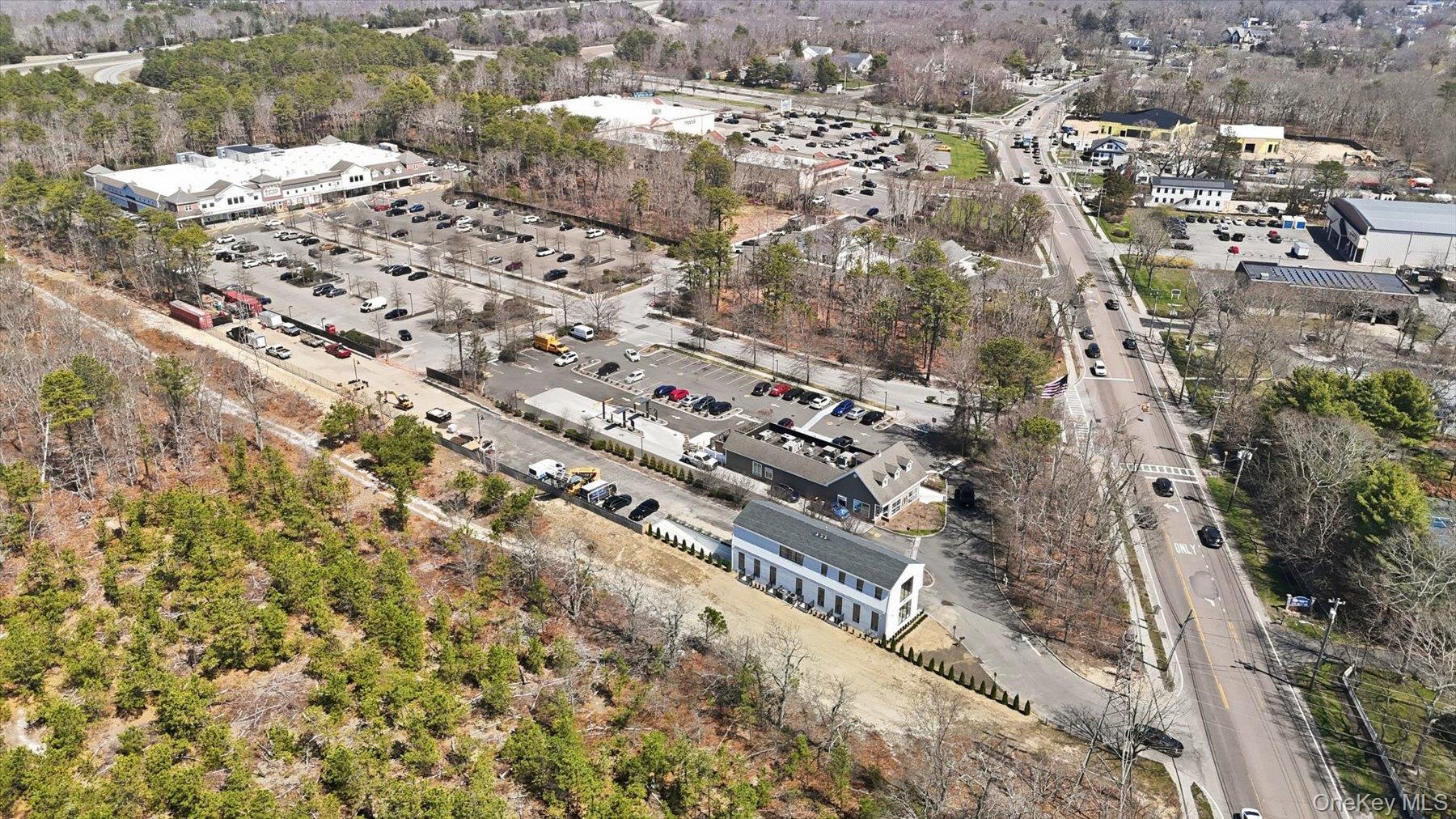 200 W Montauk Highway 2nd Floor, Unit 2b Property Photo 15