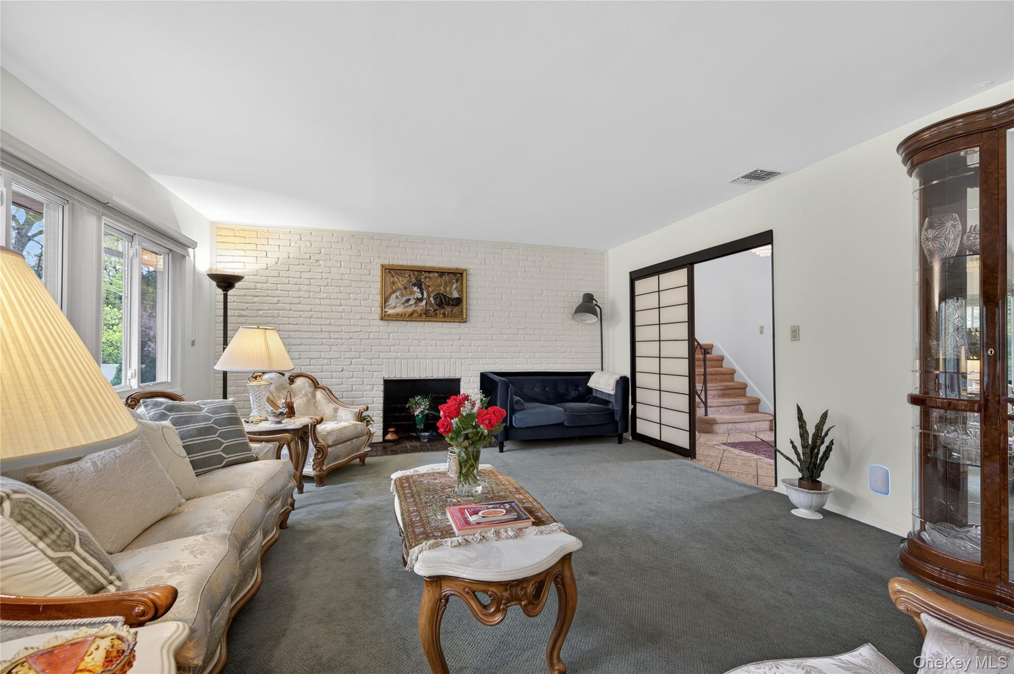2 Vanad Drive Property Photo 9