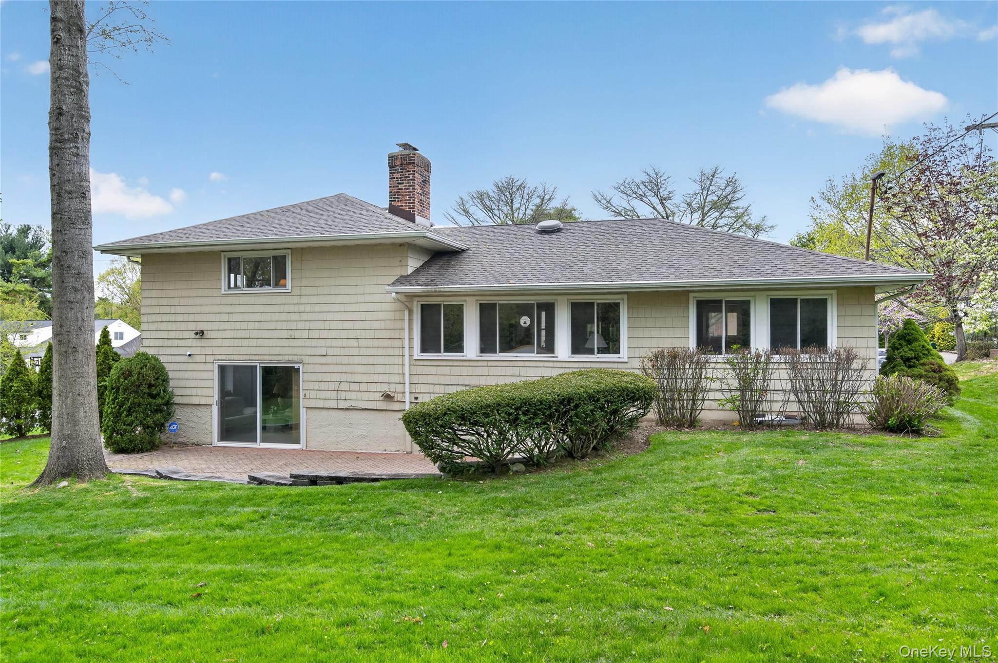 2 Vanad Drive Property Photo 23