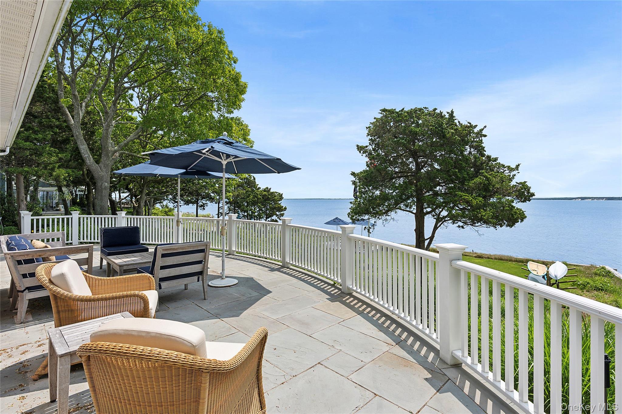 1497 Peconic Bay Boulevard Property Photo 4