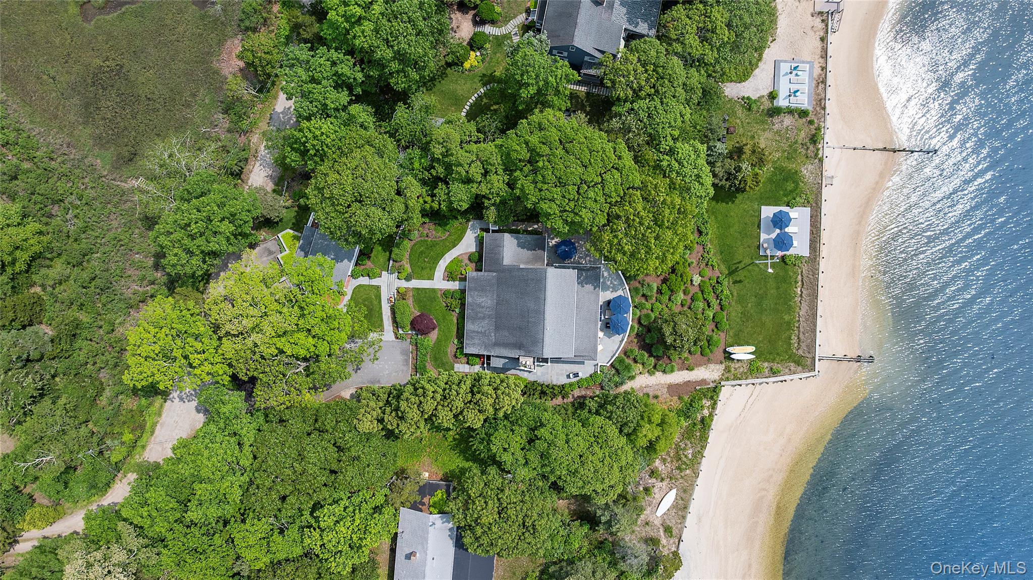 1497 Peconic Bay Boulevard Property Photo 26