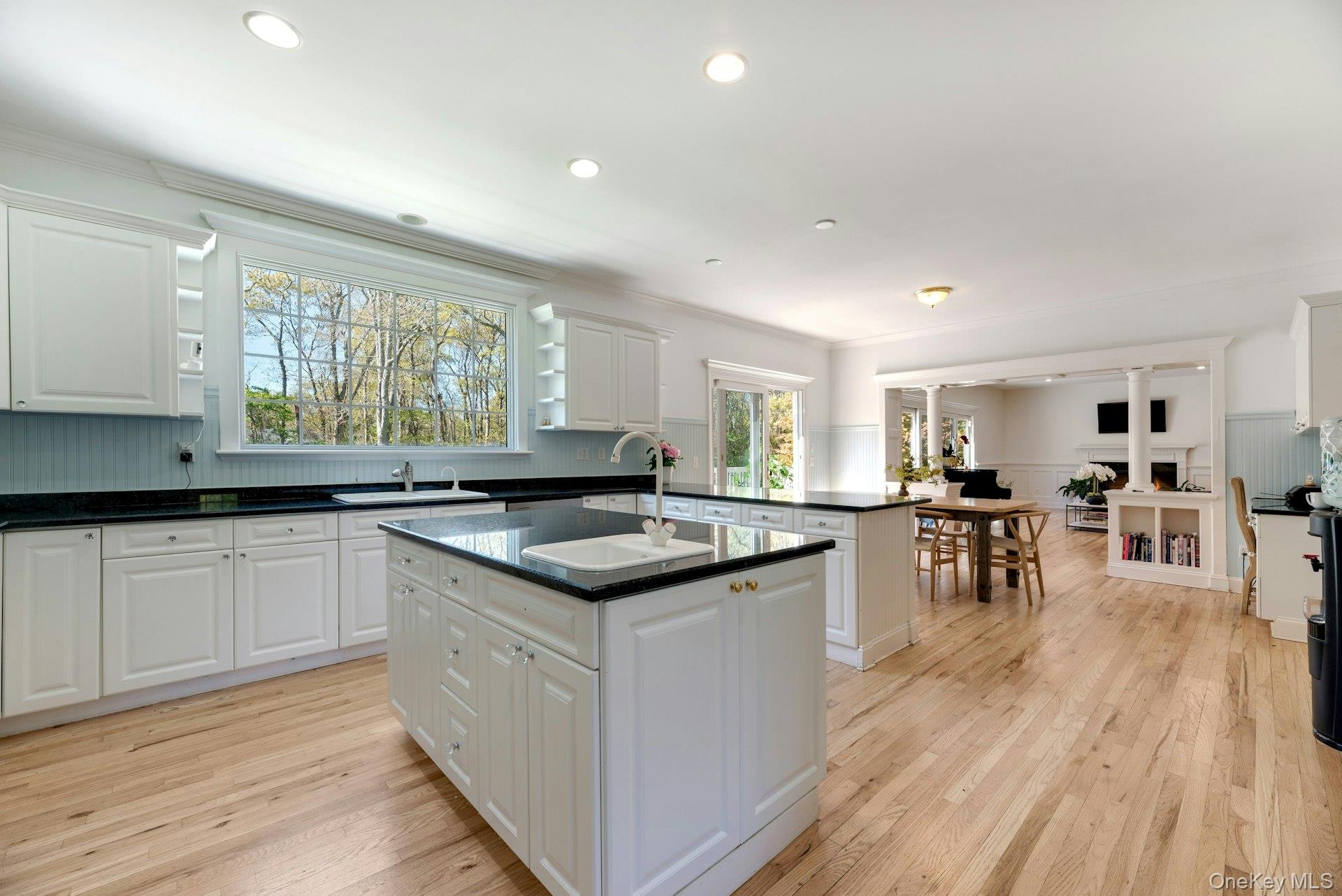 7 The Registry Property Photo 6