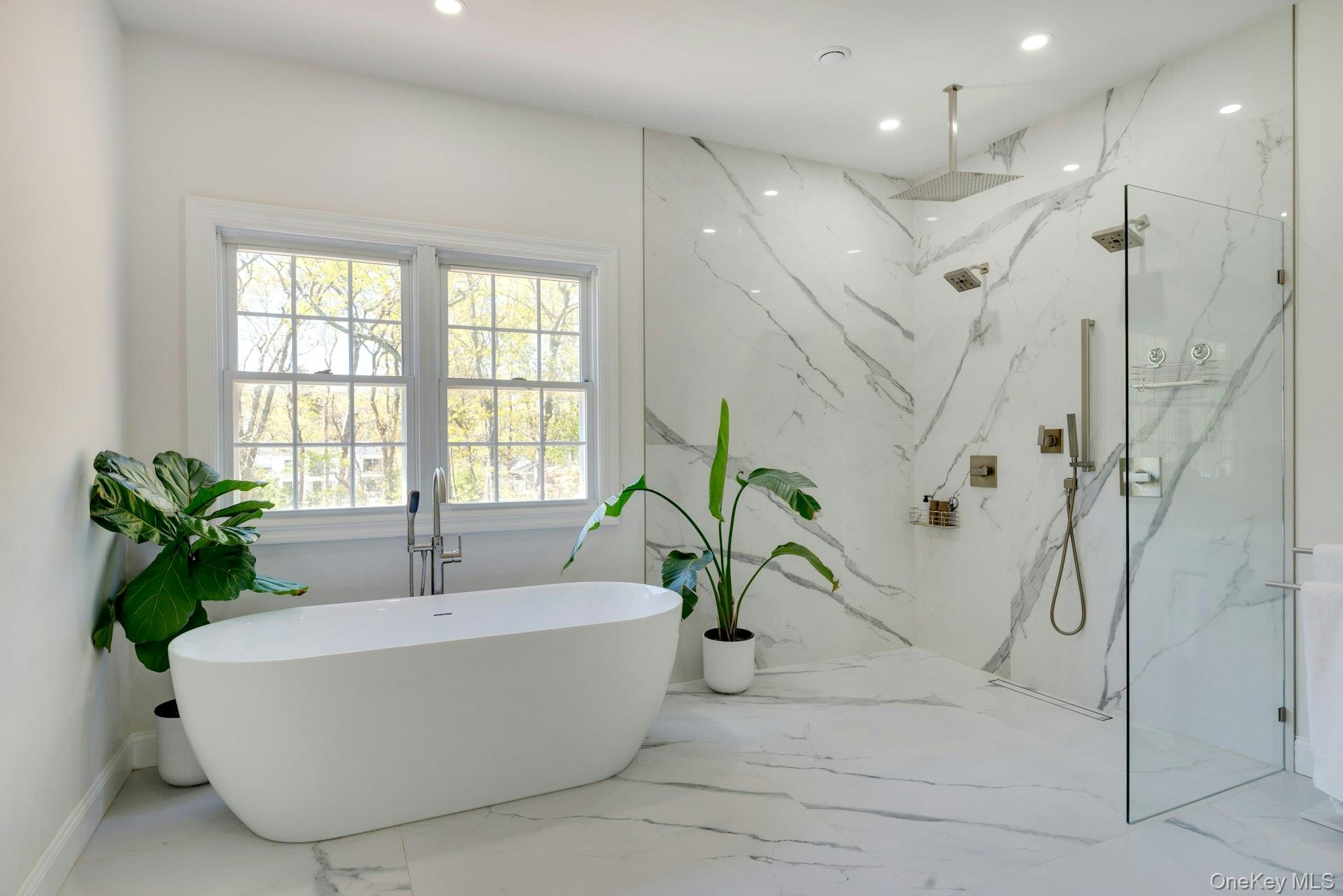 7 The Registry Property Photo 20