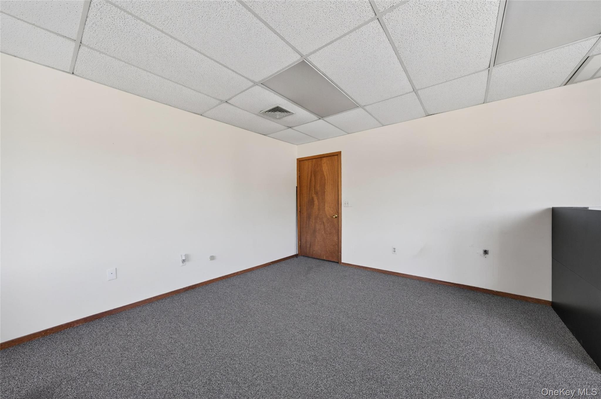 8 Stage Road Property Photo 17