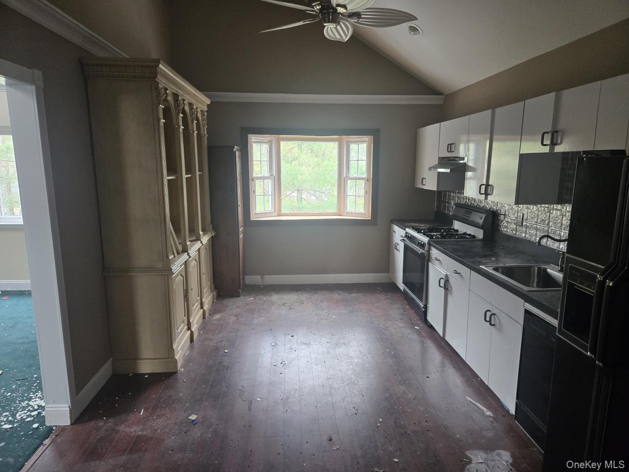 25 Pinecone Lane Property Photo 11