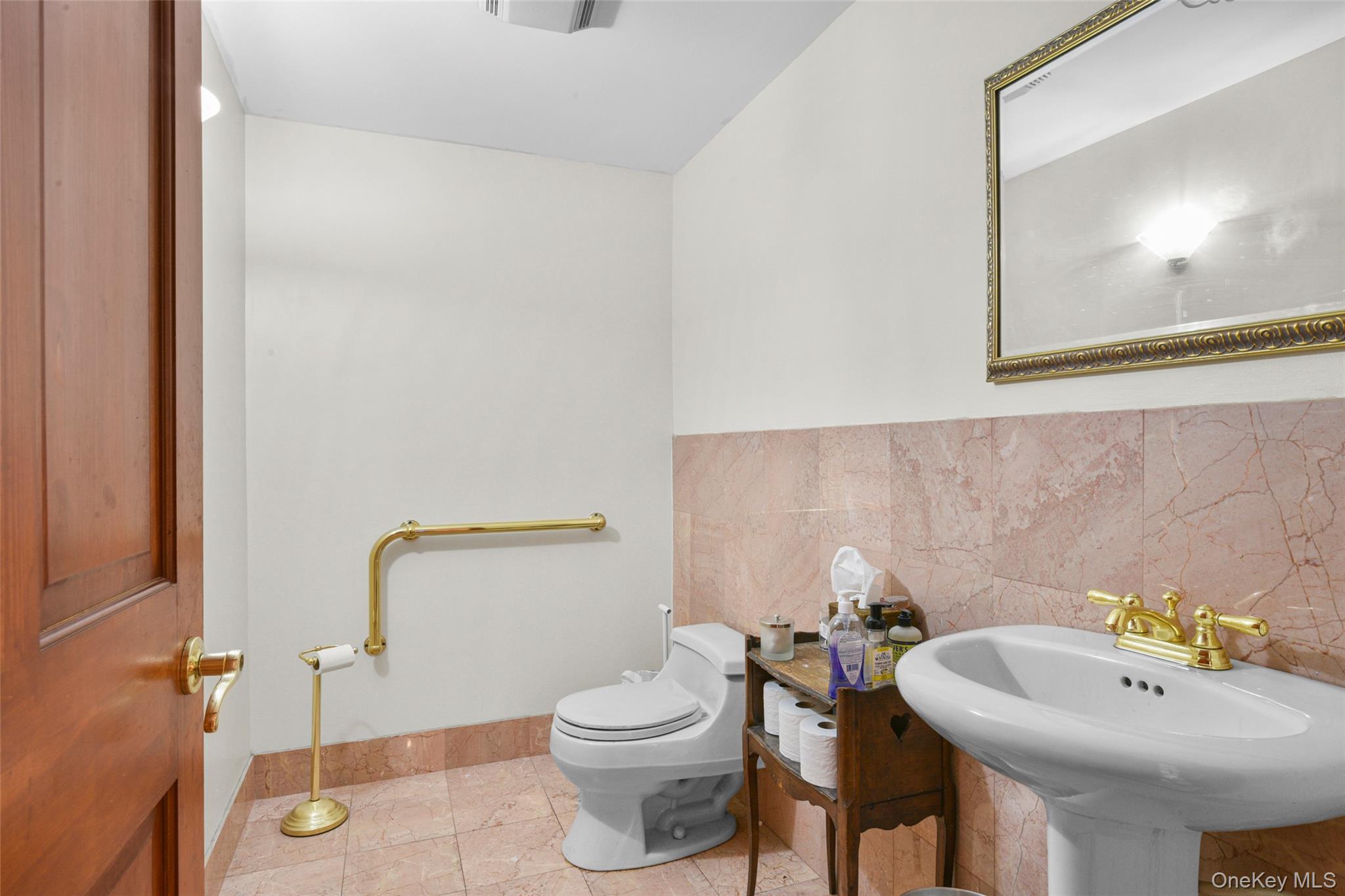 115 E 61st Street 4c Property Photo 18