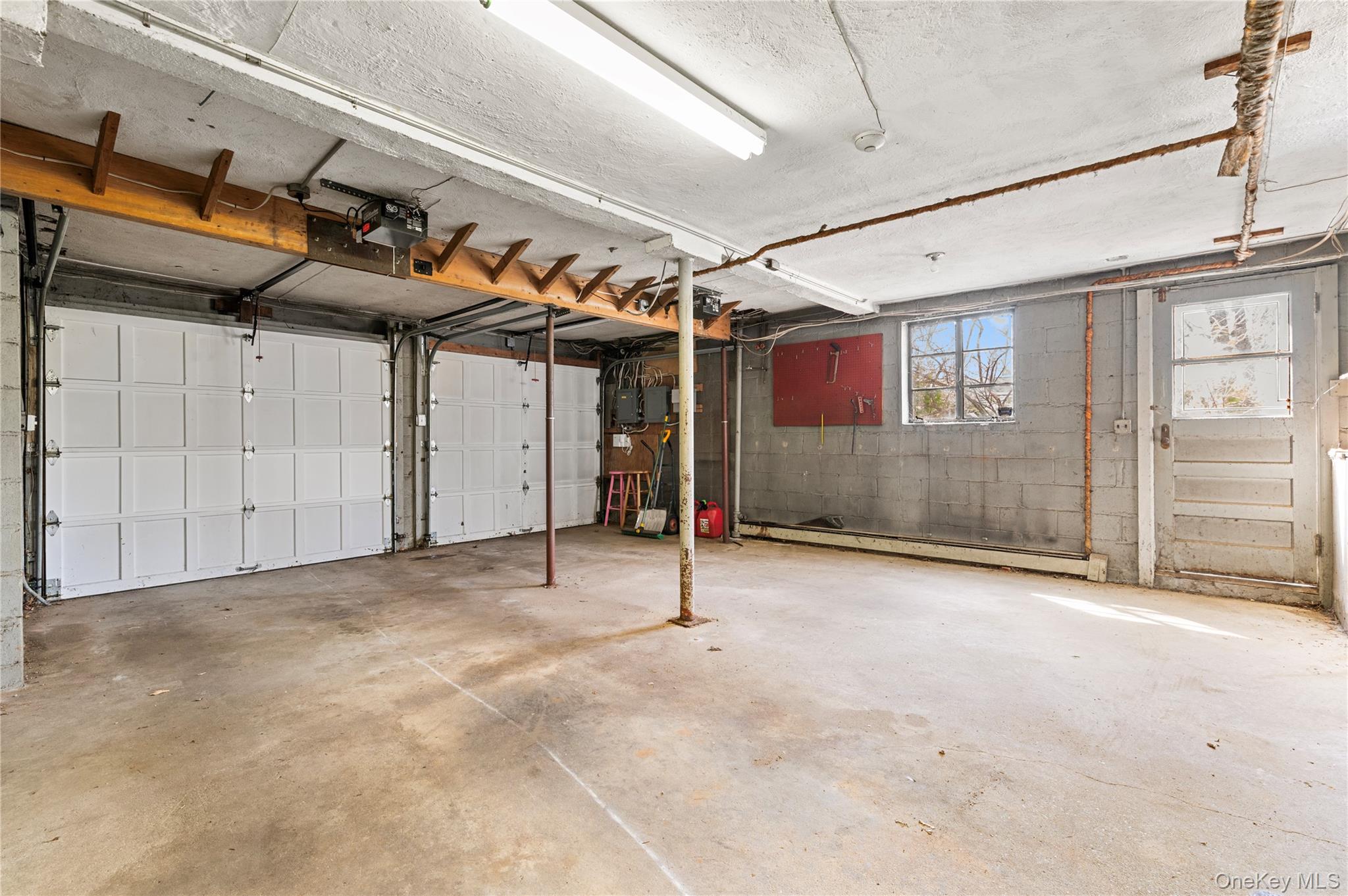 2 Hickory Hill Property Photo 21