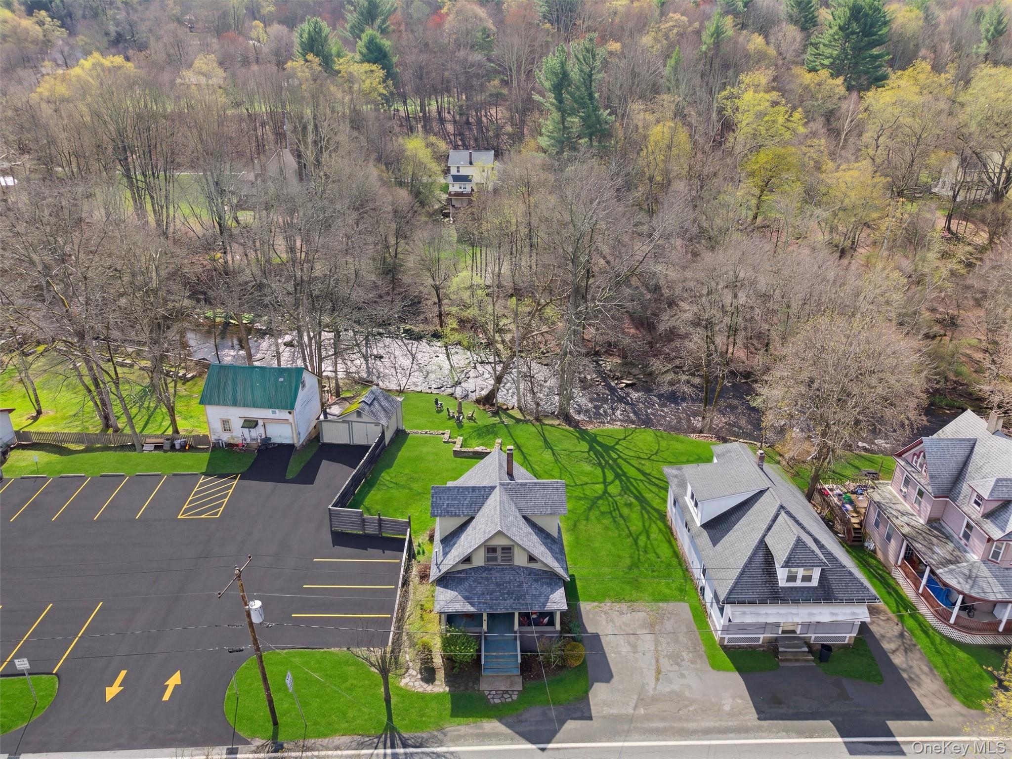 4929 State Route 52 Property Photo 1