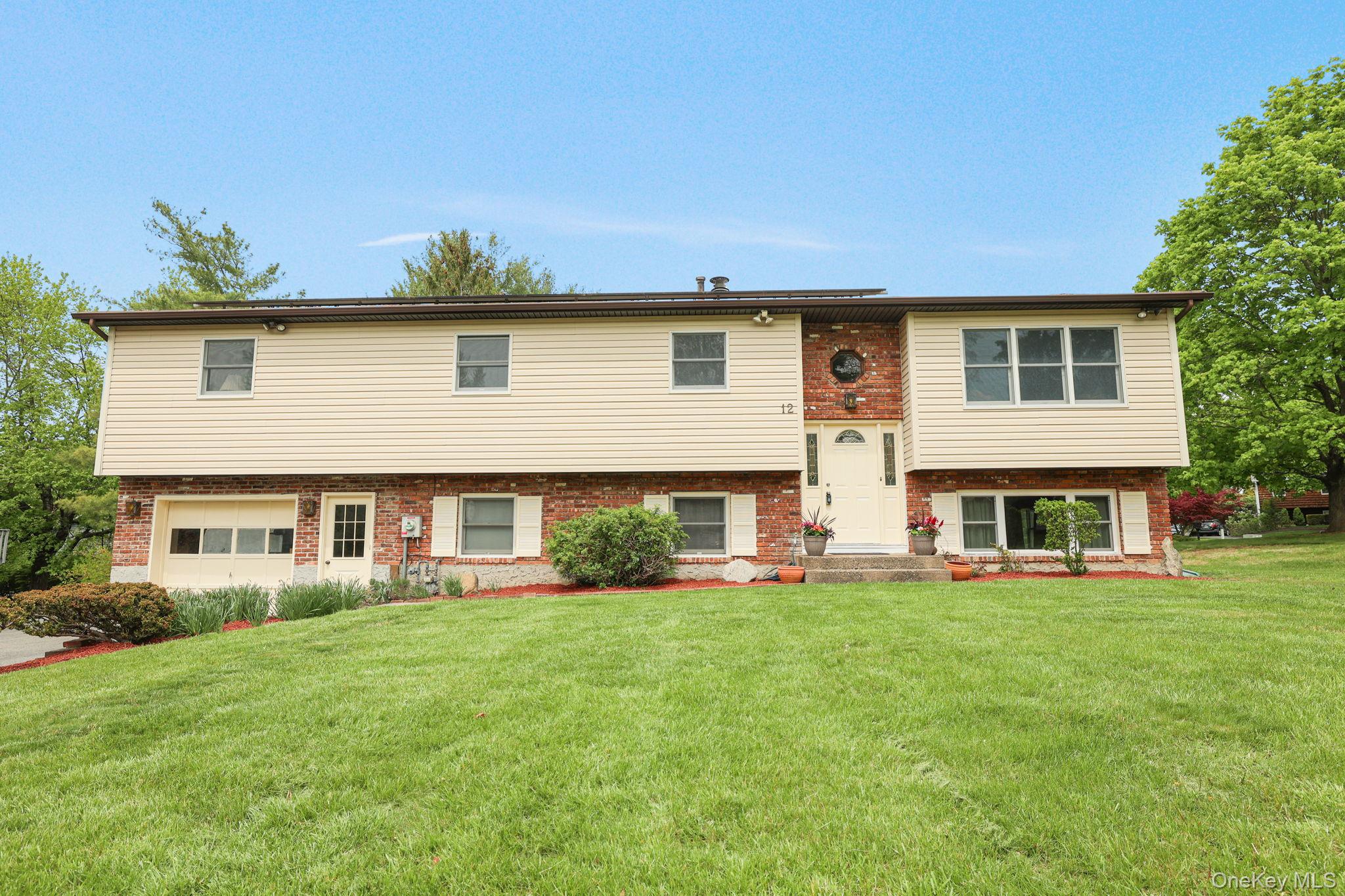 12 Carnation Drive Property Photo 1