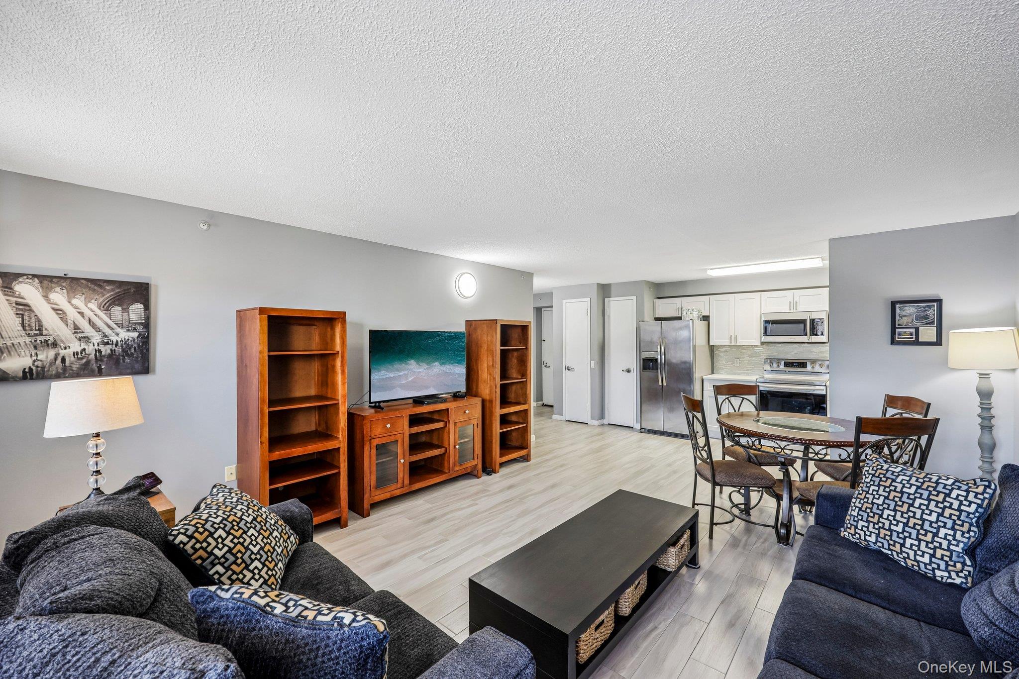 260 Beach 81st Street 2d Property Photo 4