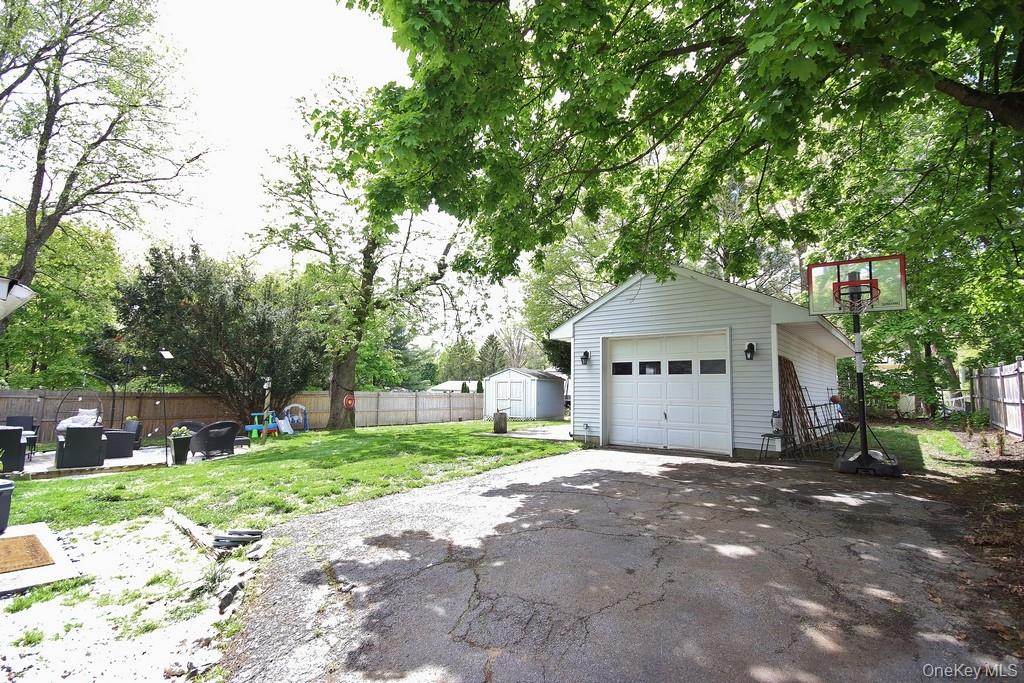 27 Cooper Drive Property Photo 13