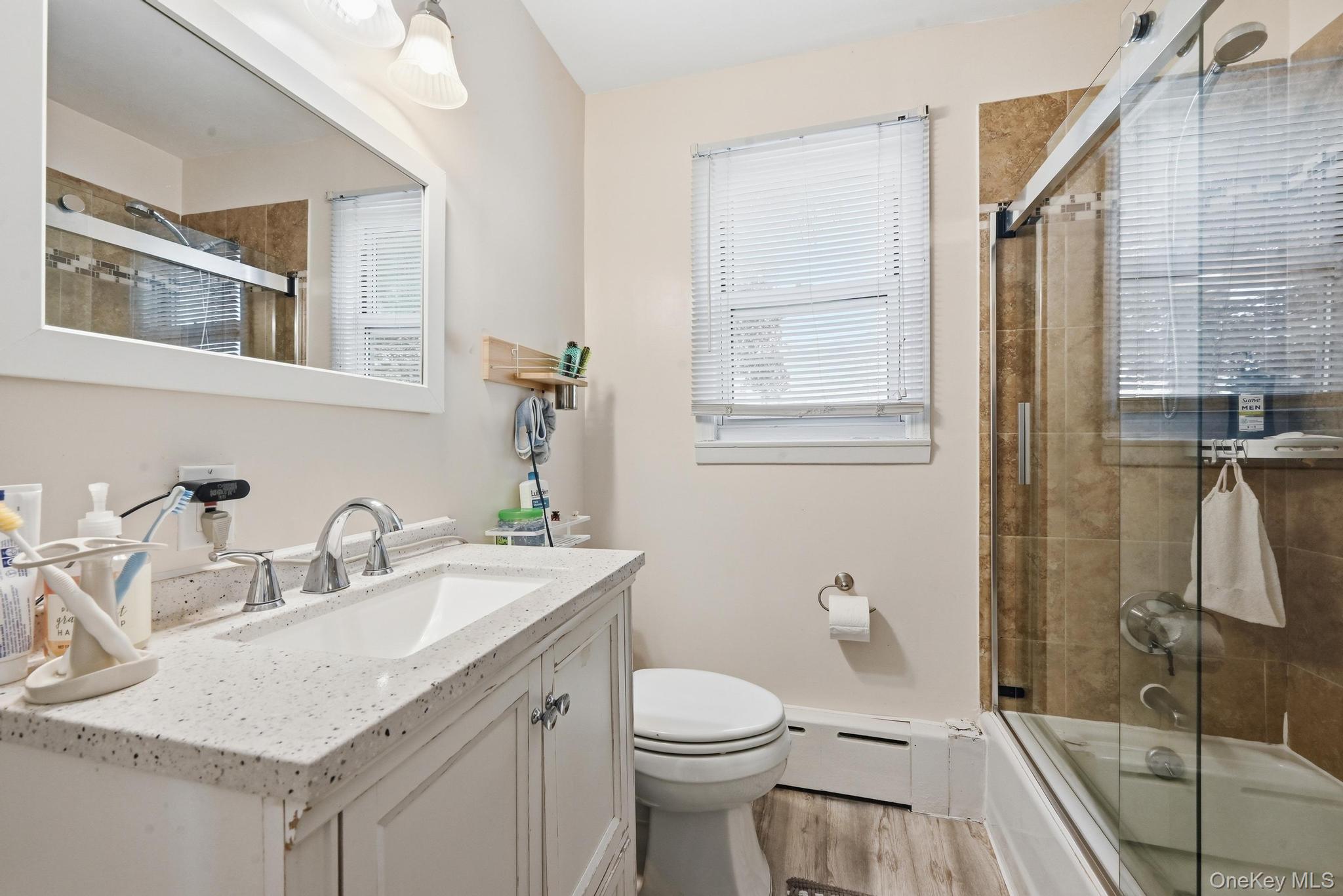 440 Cole Place Property Photo 17
