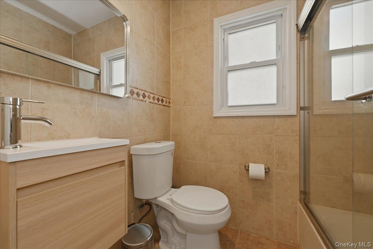 450 Linden Street Property Photo 11